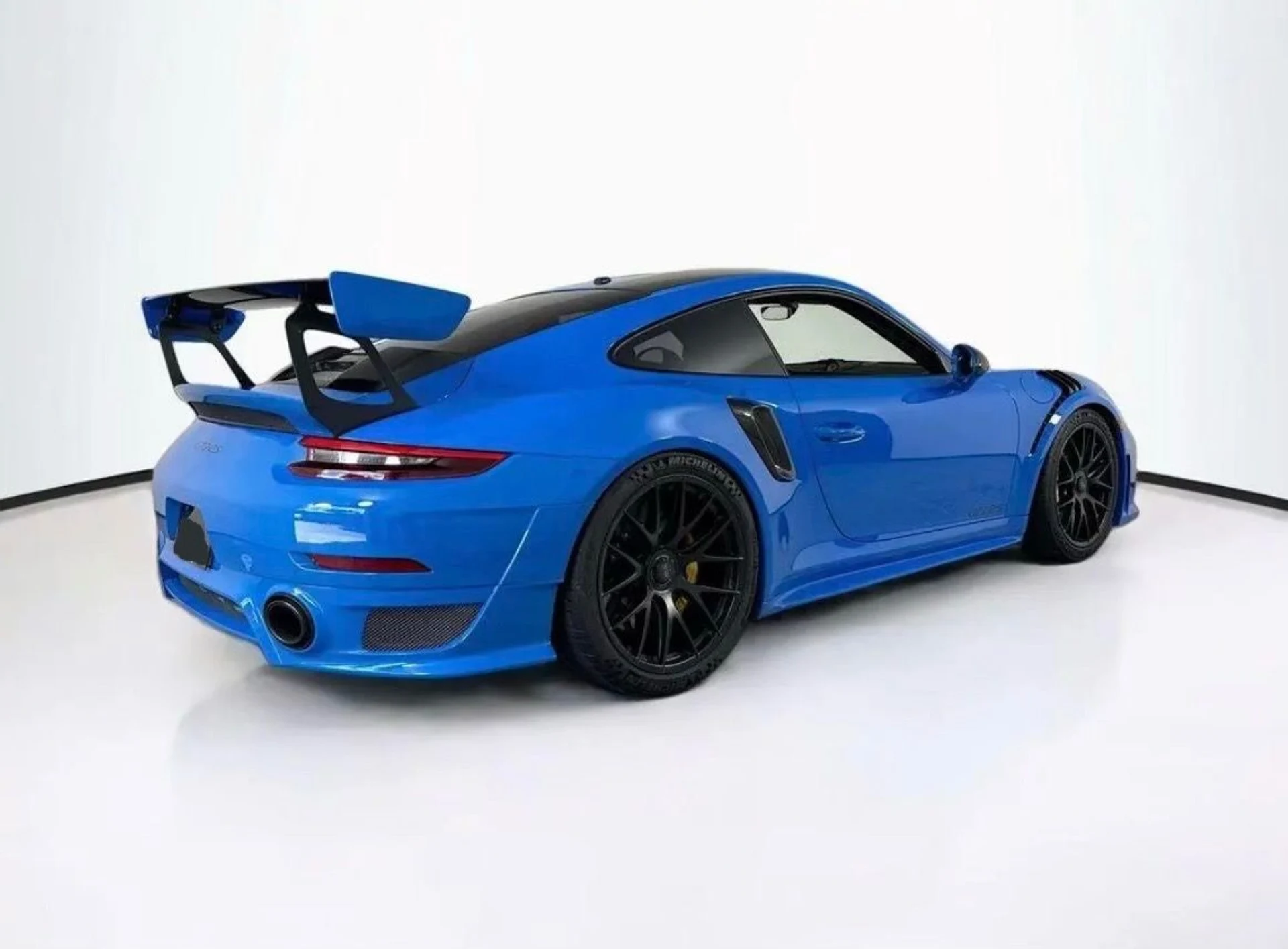 mph002_4236306417_13481_p3_l_4ee0b3615a