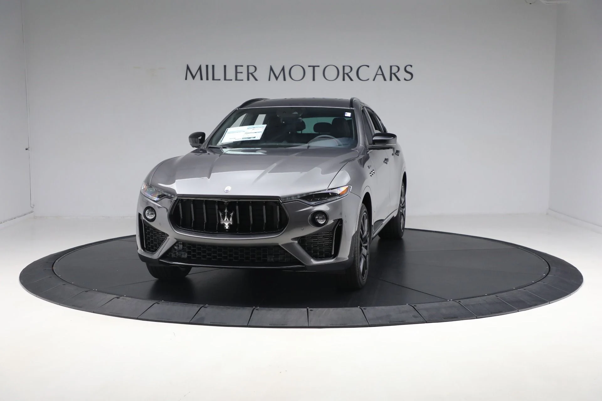 mph002_4237845290_New_2024_Maserati_Levante_Modena_Ultima_96de7cd3f5