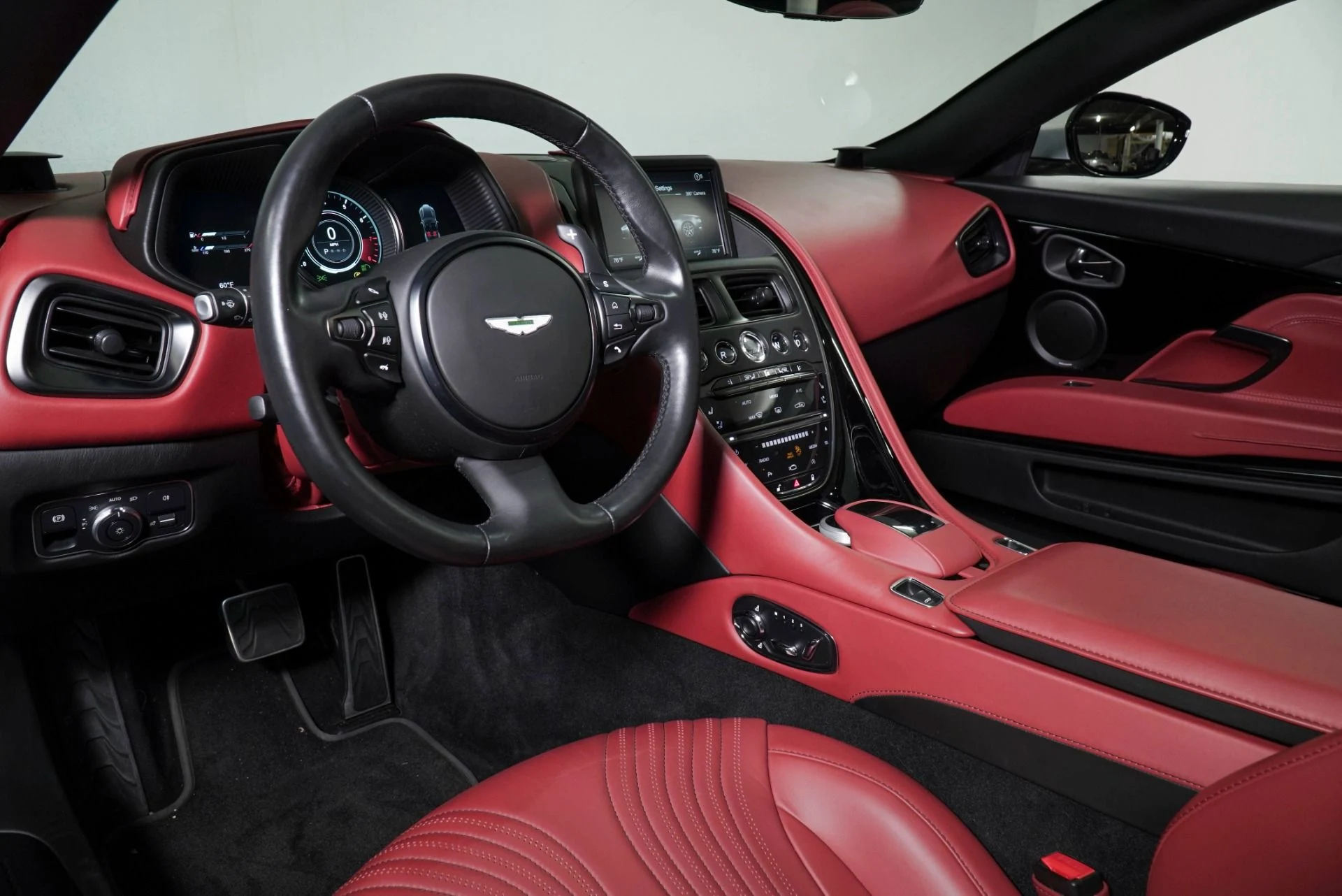 mph002_4241054399_Used_2021_Aston_Martin_DB_11_Volante_1769647963_543ae20ab0