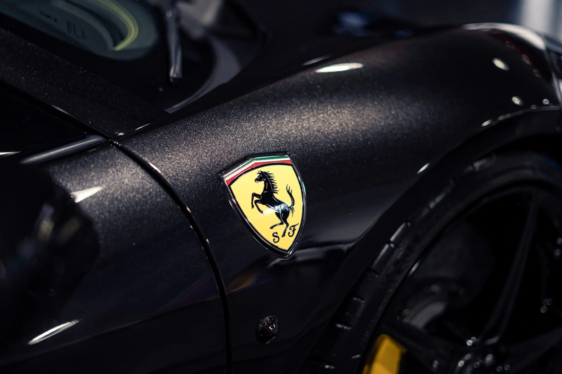 mph002_4242218977_Used_2015_Ferrari_458_Spider_Nero_Daytona_Paint_1779214998_f7744c35ae