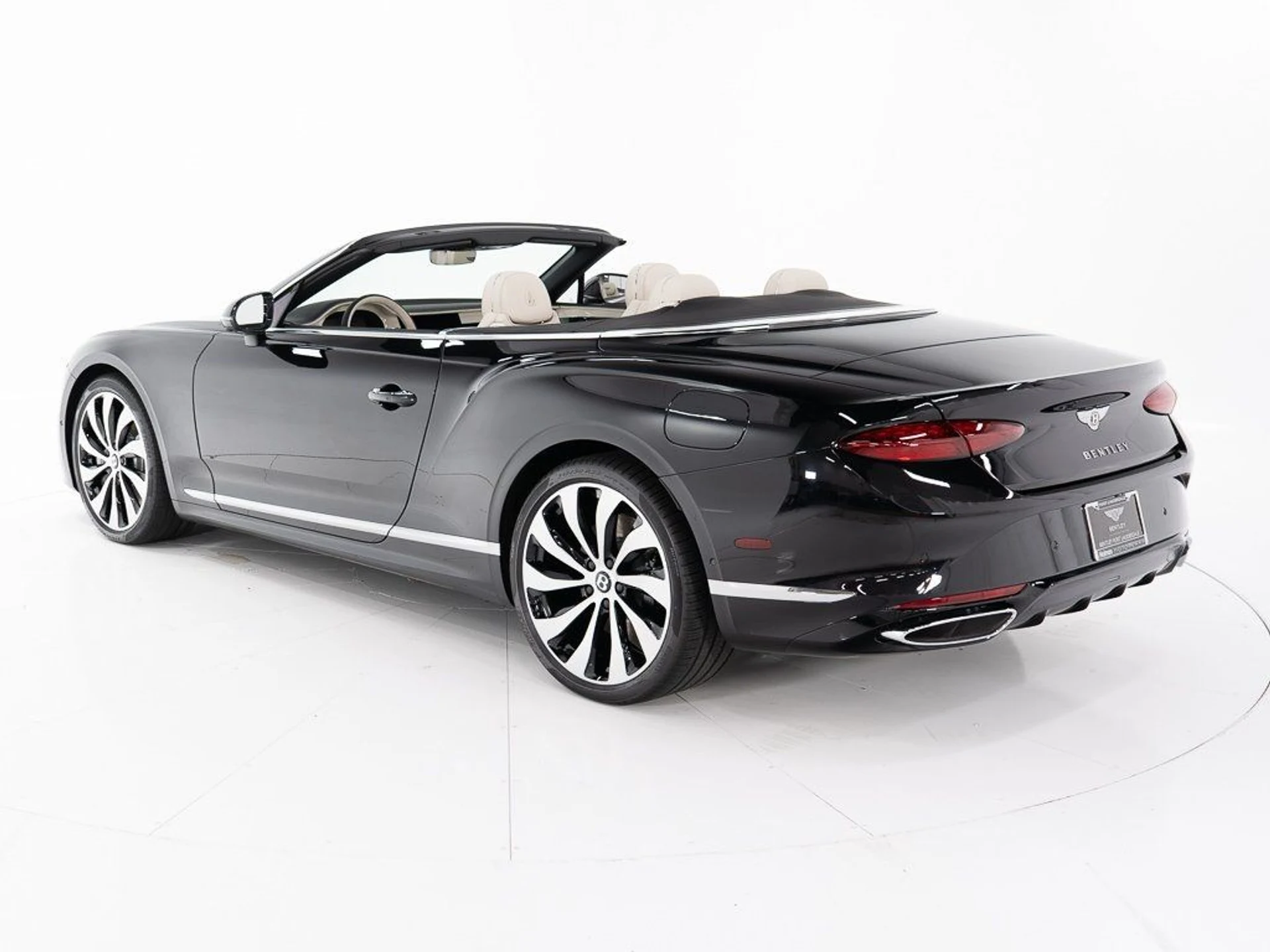 mph002_4245416973_539617577edfca3cd2d4c6d7403f30b1_e82c24b3ab