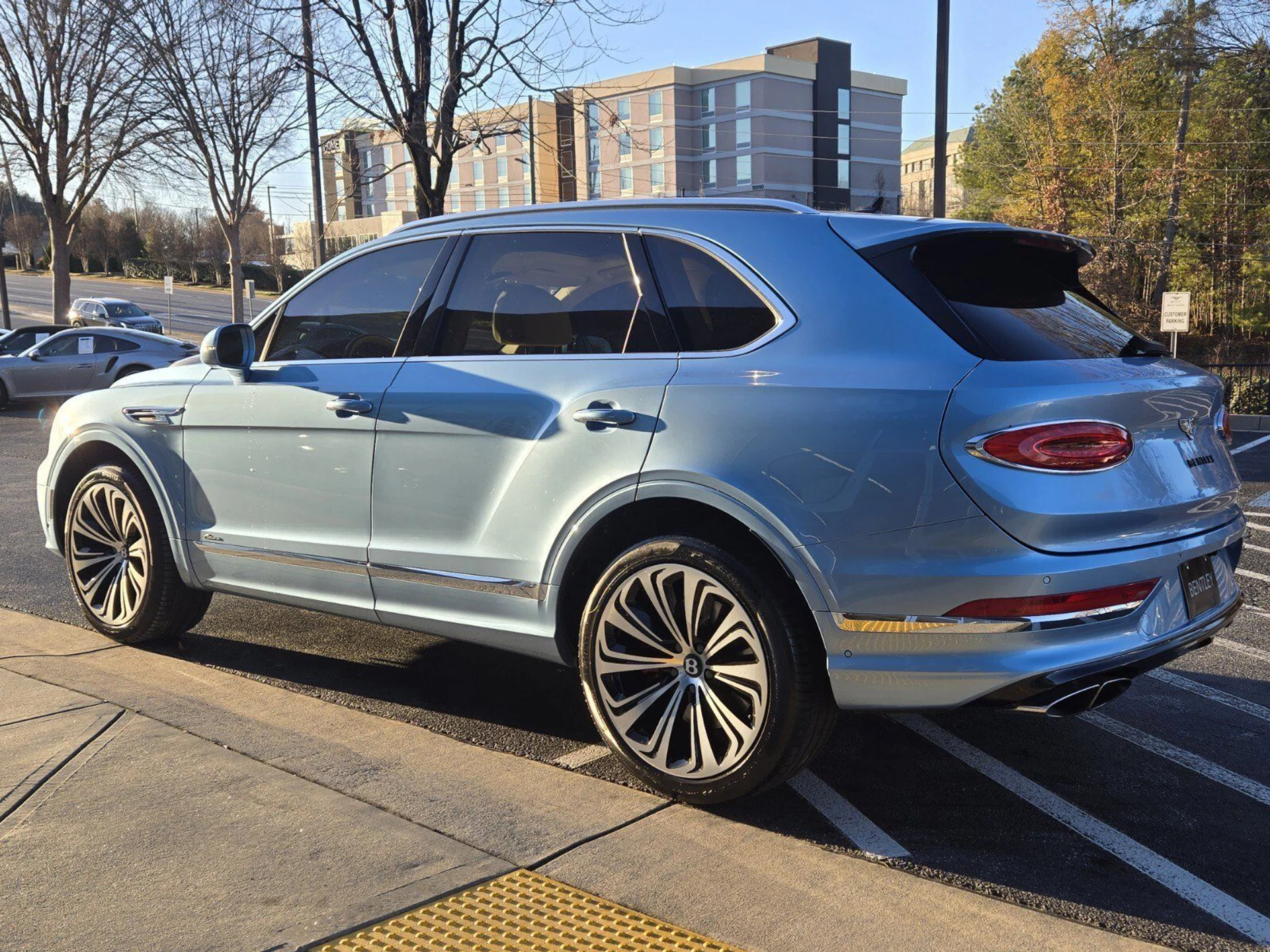 mph002_424816547_04225a349d6ca24f2a205d3fd24559eax_0ae3b8a6f3