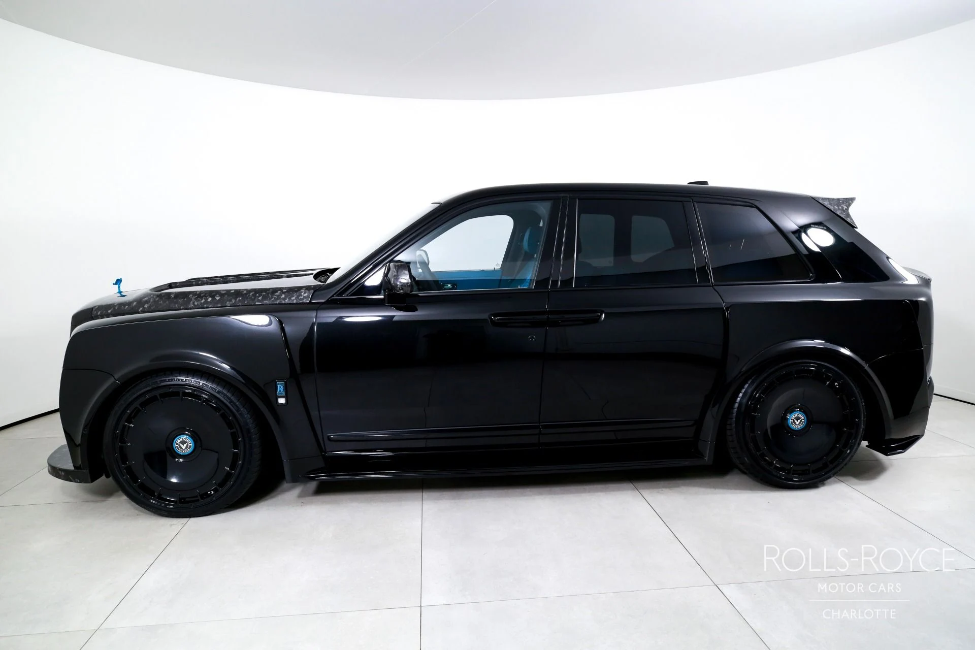 mph002_4259126273_Used_2027_Rolls_Royce_Cullinan_1787244372_45da52afda