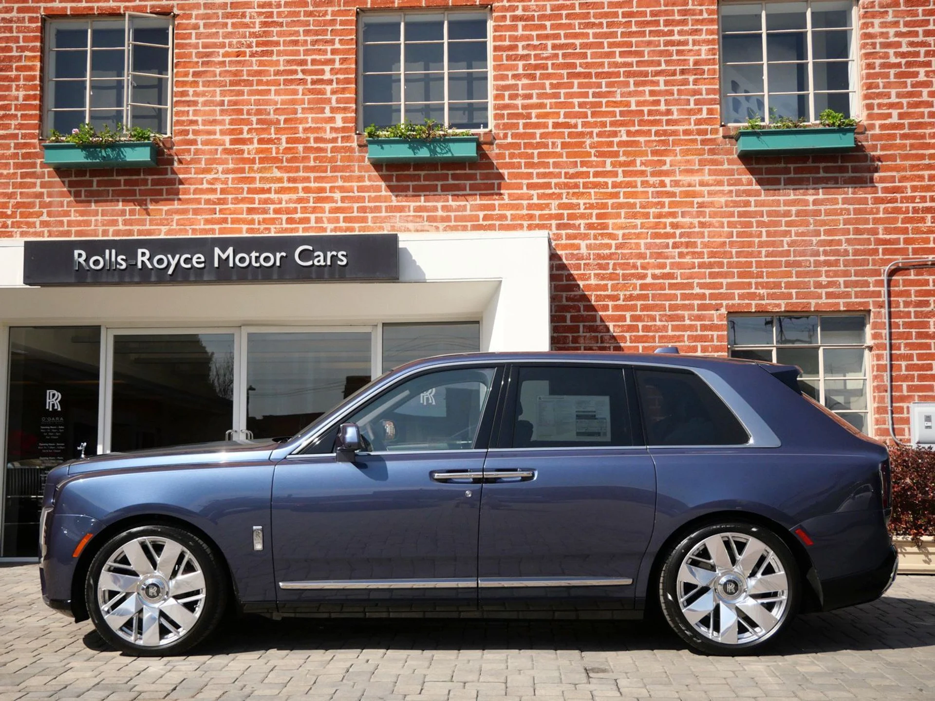 mph002_4260397056_9915baceb1893cb5d9c14991f7bcf8c4x_236e9093b5