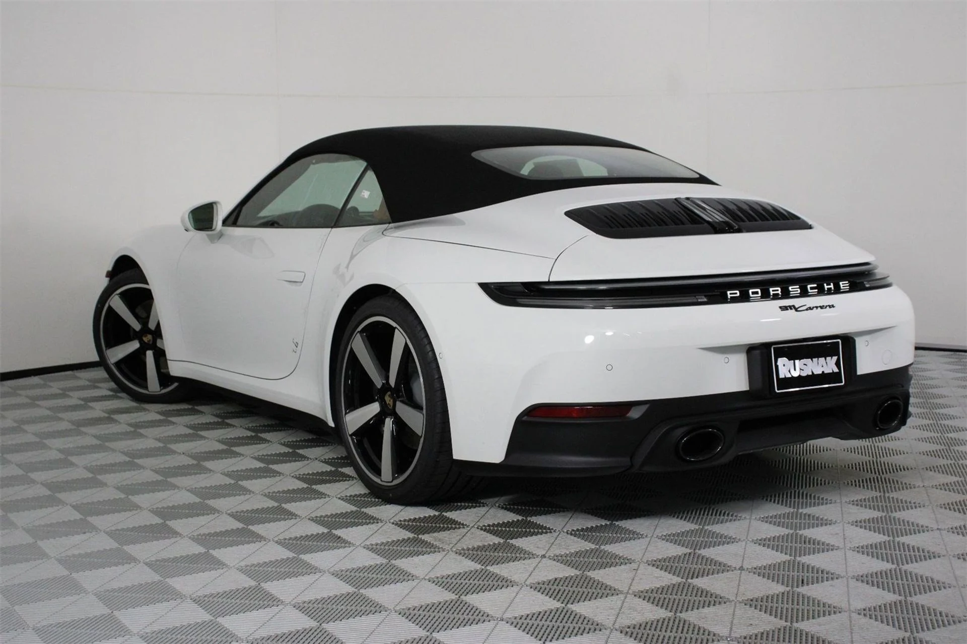 mph002_4278482414_083aac83ab980c3f44ce48b4e17a3358_10c689bfca