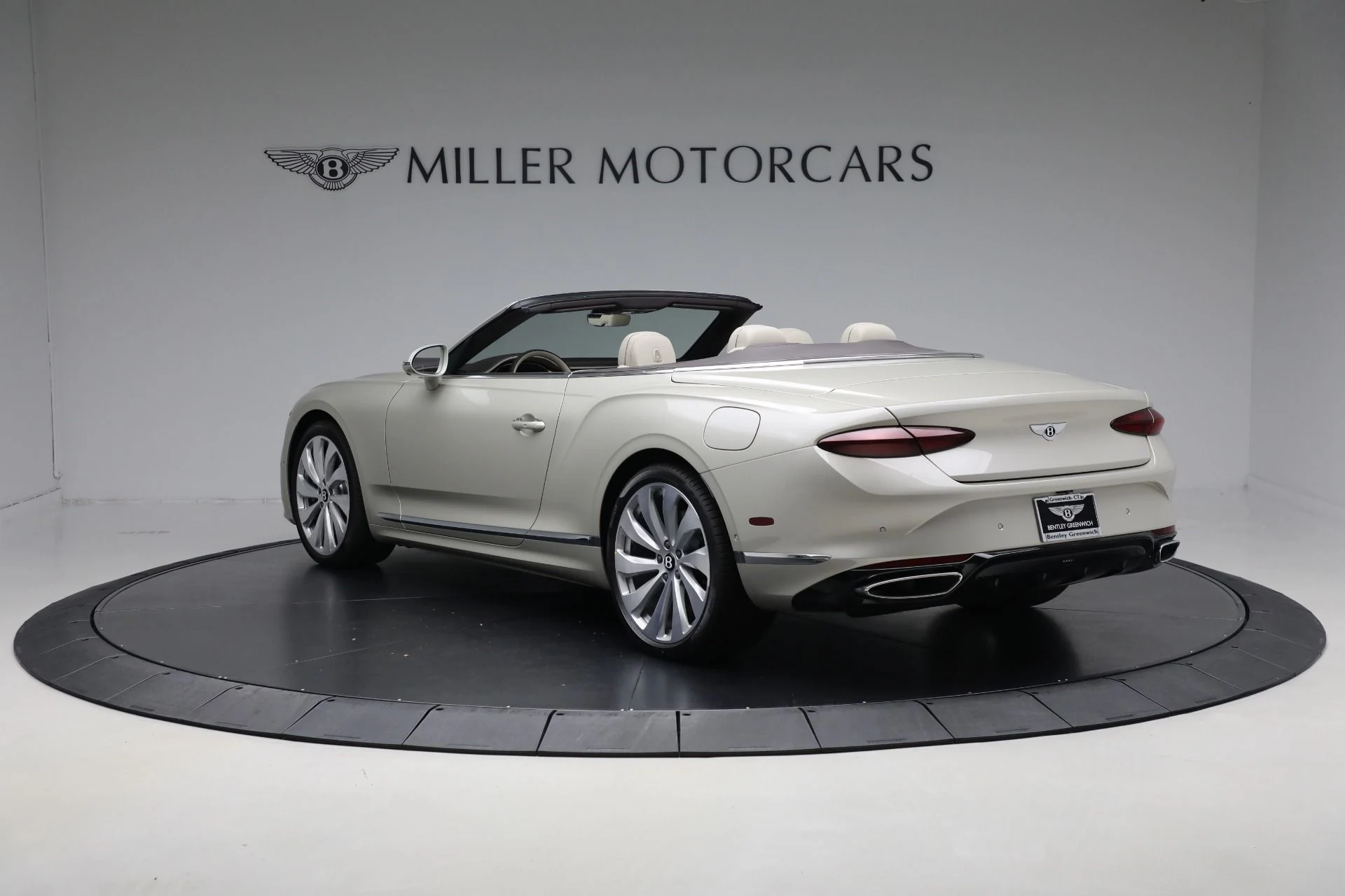 mph002_4283594108_New_2026_Bentley_Continental_GTC_17115e4d65
