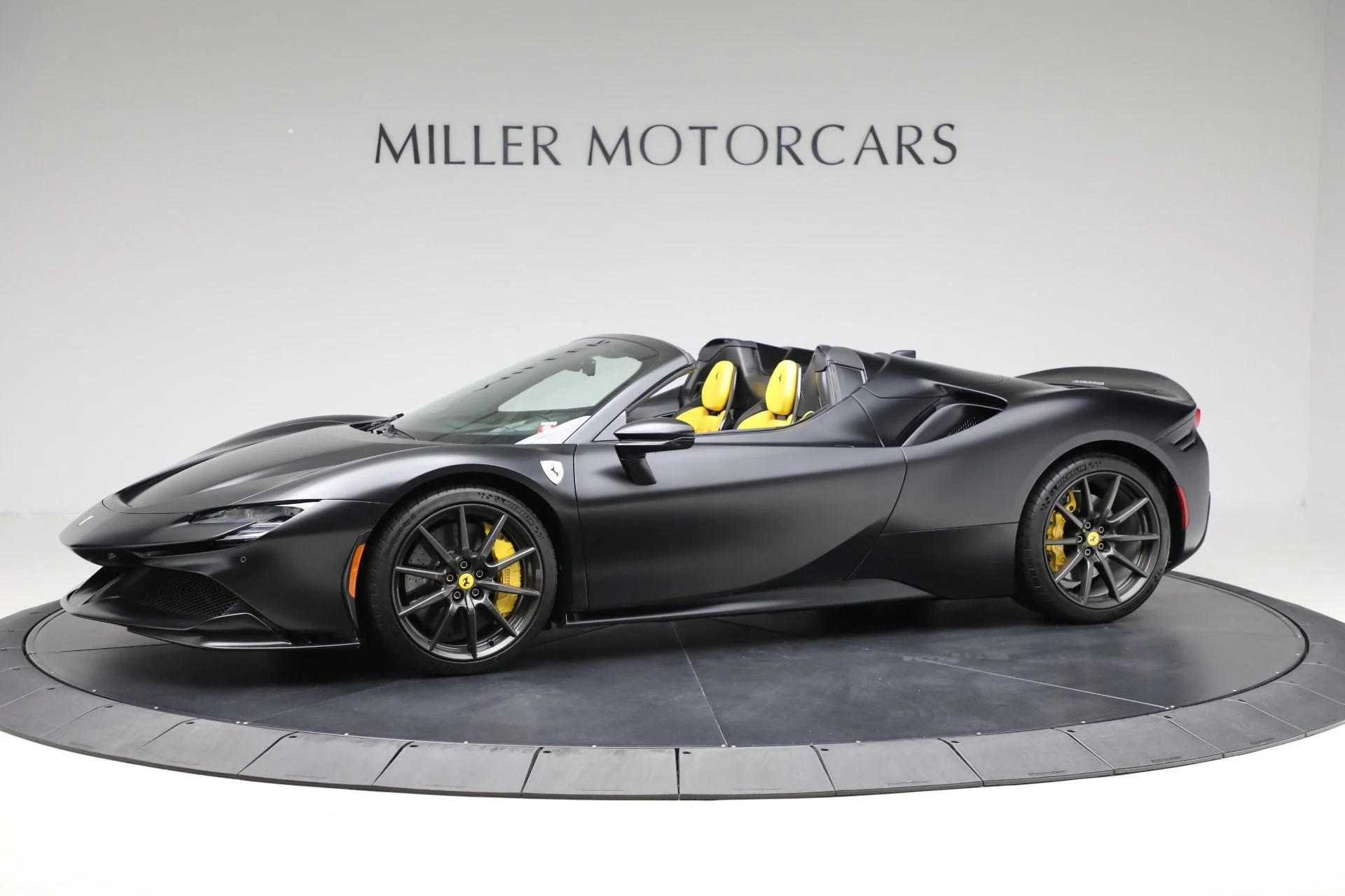 mph002_4290382058_Used_2022_Ferrari_SF_90_Spider_fd91bfd7b6
