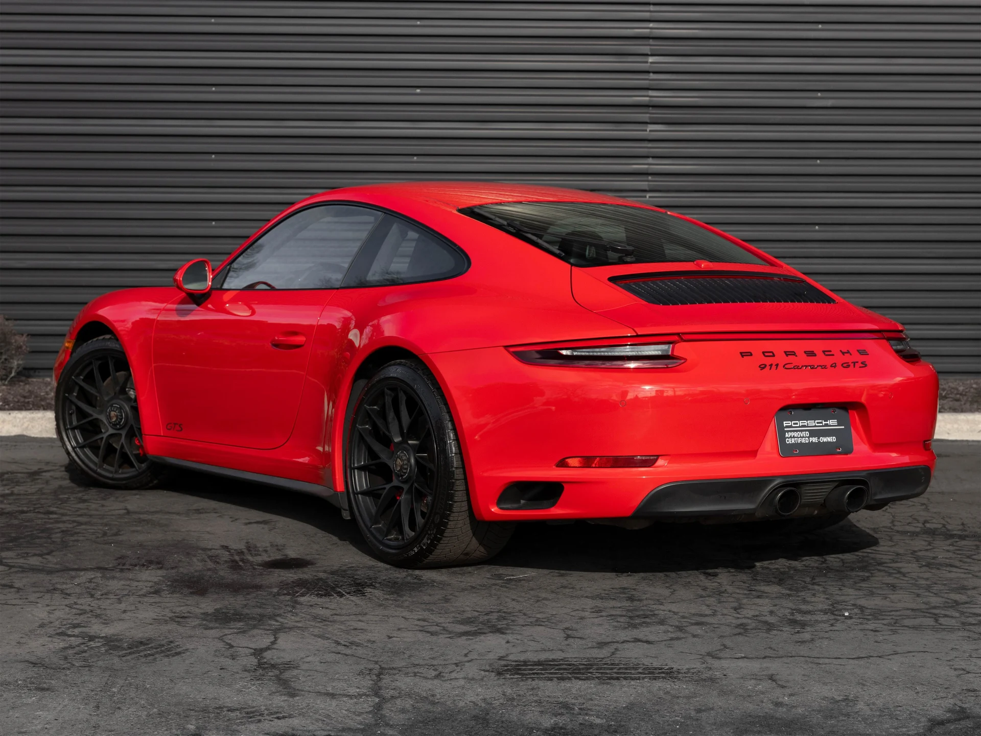 mph002_430995302_ebe98332274ef8b987d52246be470ff5_25b06d2548