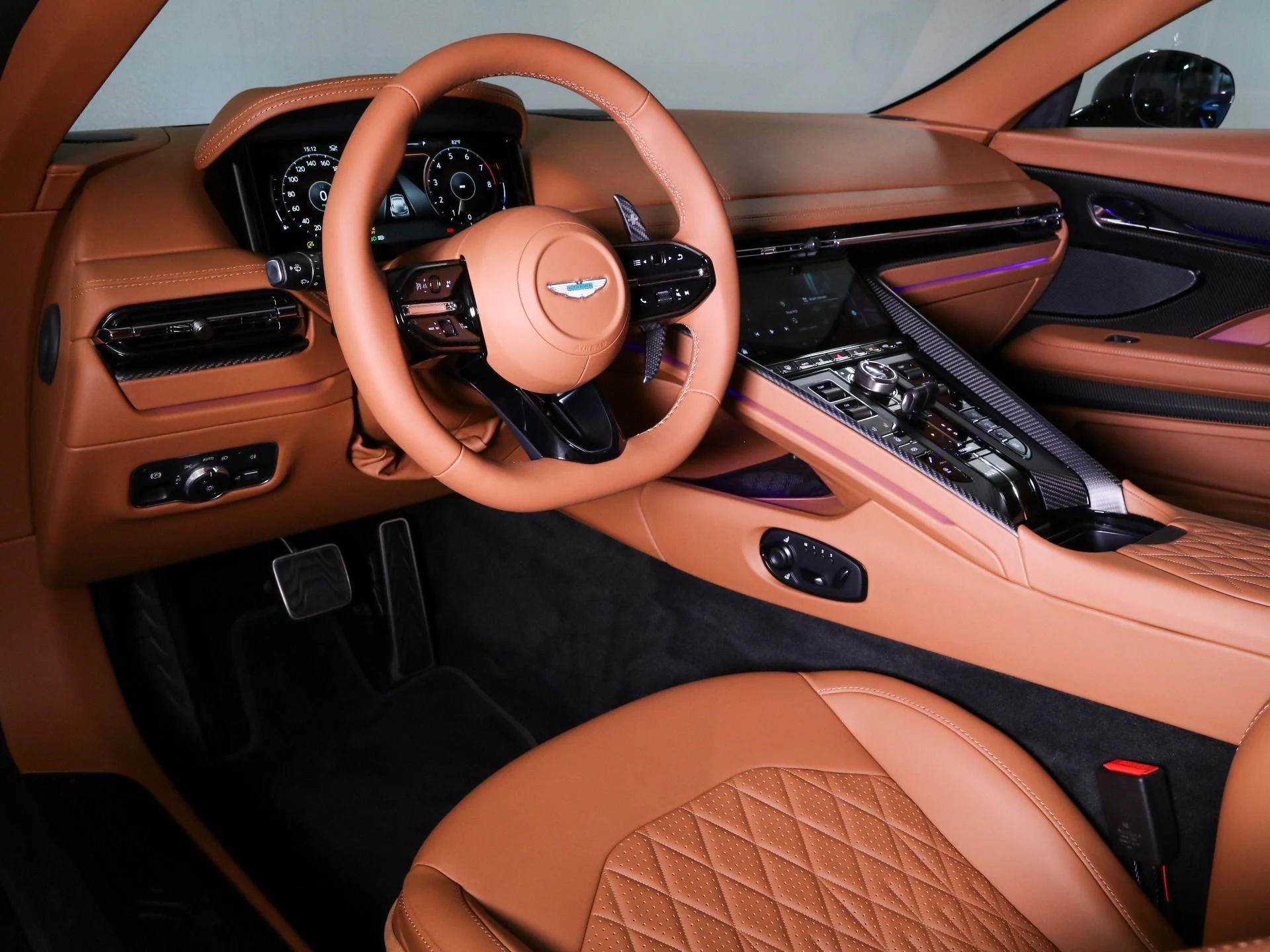 mph002_433643566_New_2025_Aston_Martin_DB_12_1758482446_d5e0b551b6