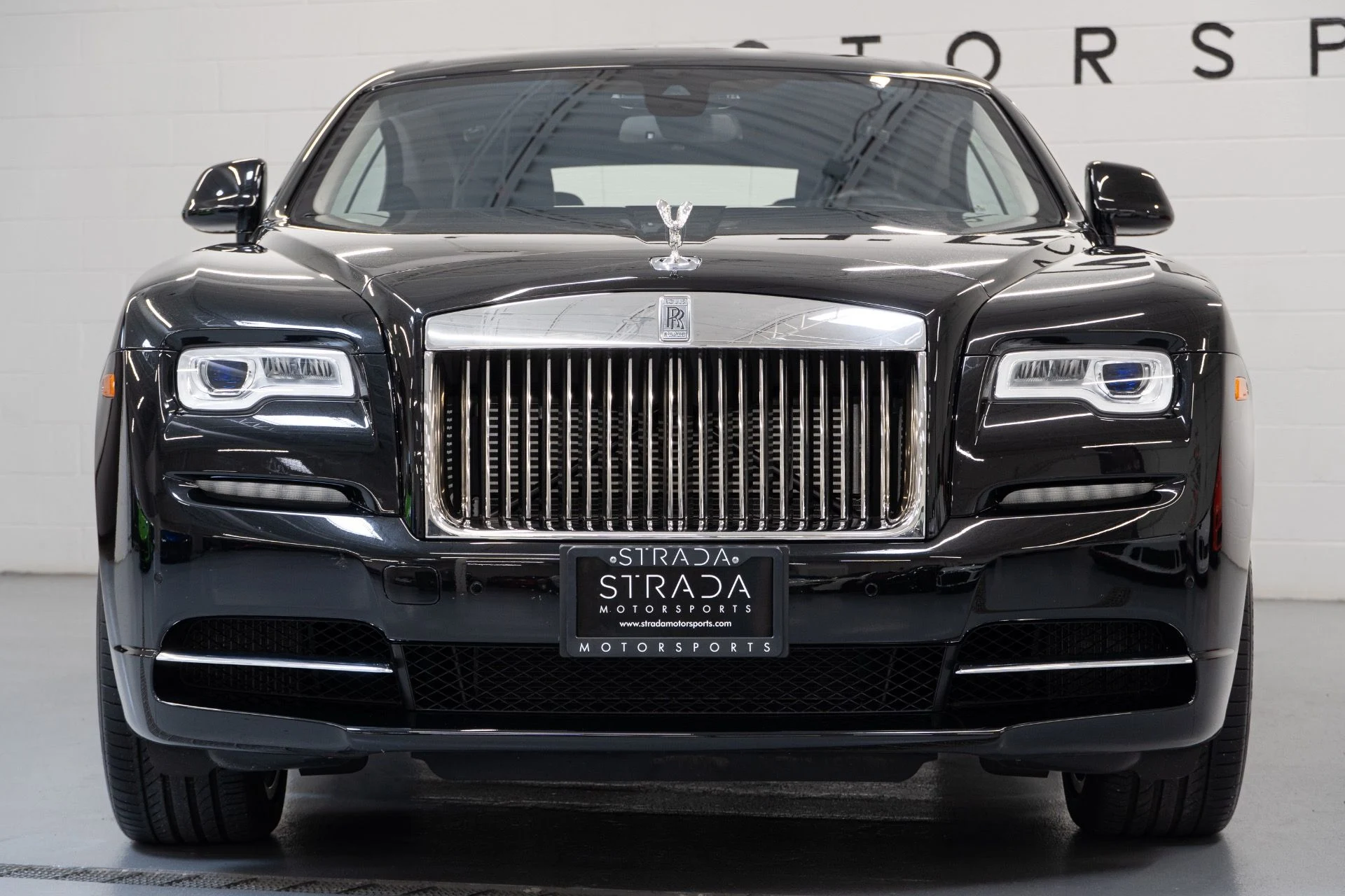 mph002_43480682_Used_2017_Rolls_Royce_Wraith_1760029508_f5d287fcb1