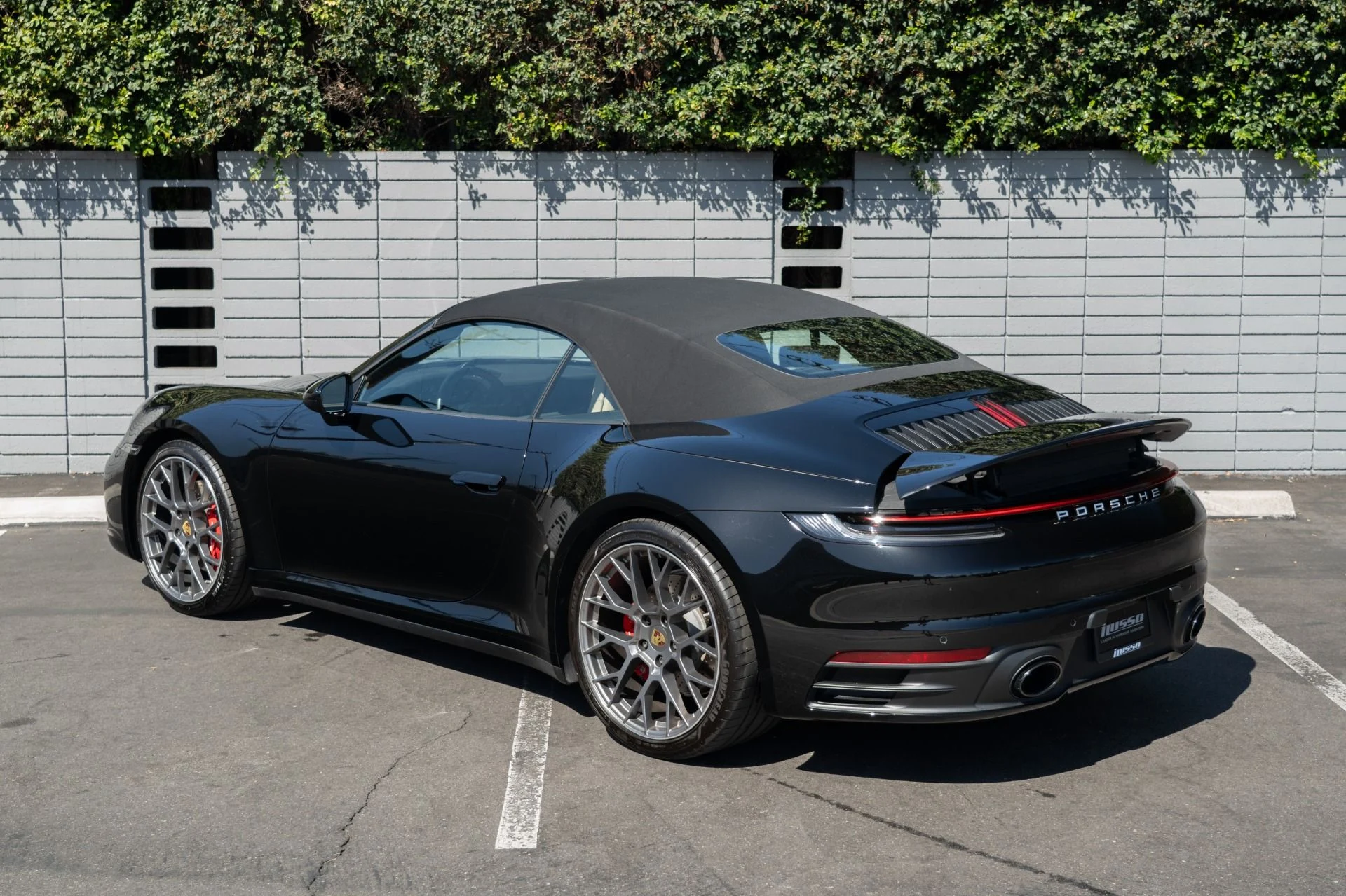 mph002_439532926_Used_2020_Porsche_911_Carrera_S_1756926593_5c23adf847