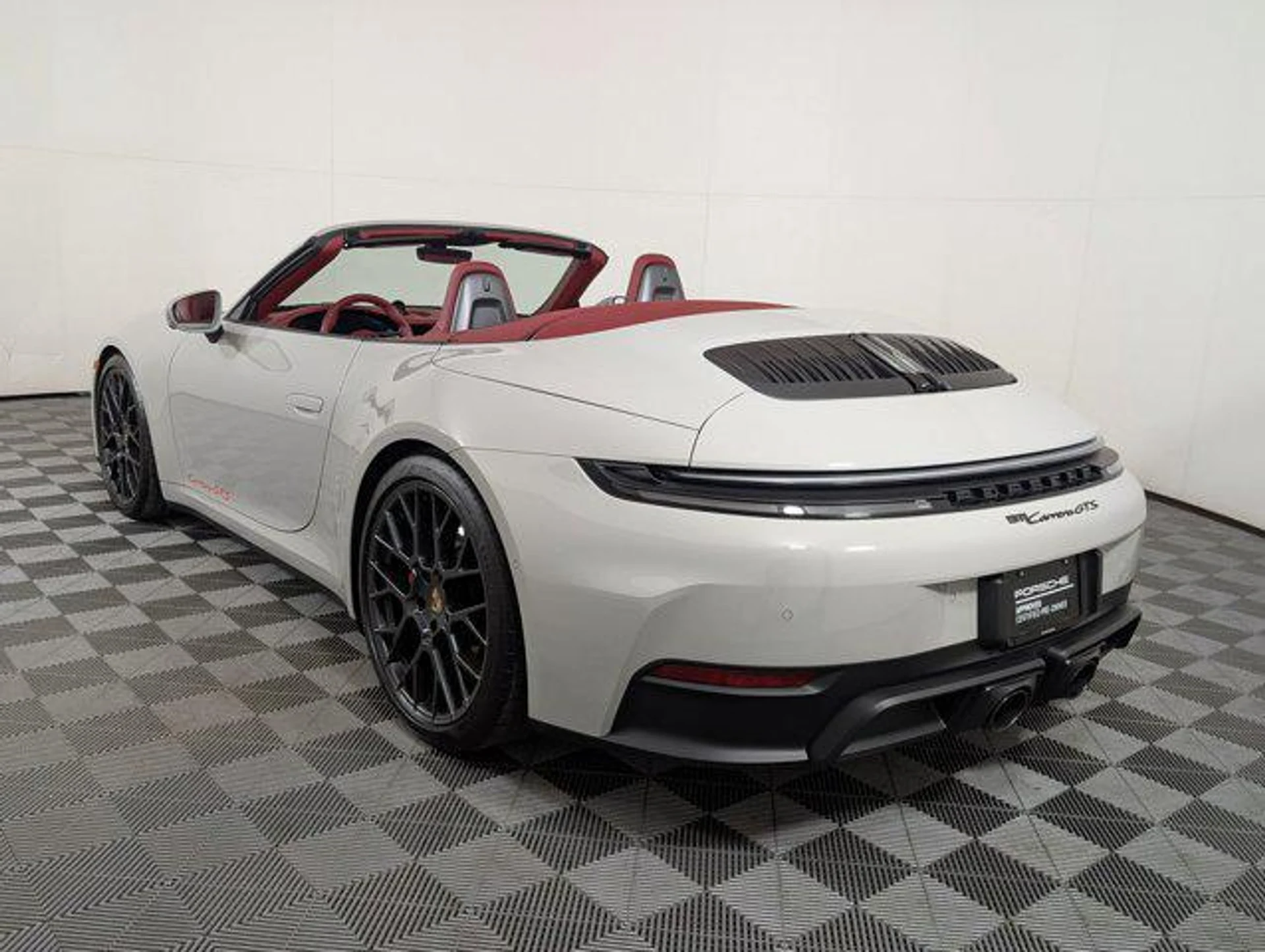 mph002_443240413_ya_Lzv5fb_ELK_5_Nb6h_Uk_B_Mu_Djss2g_5dd62035a3