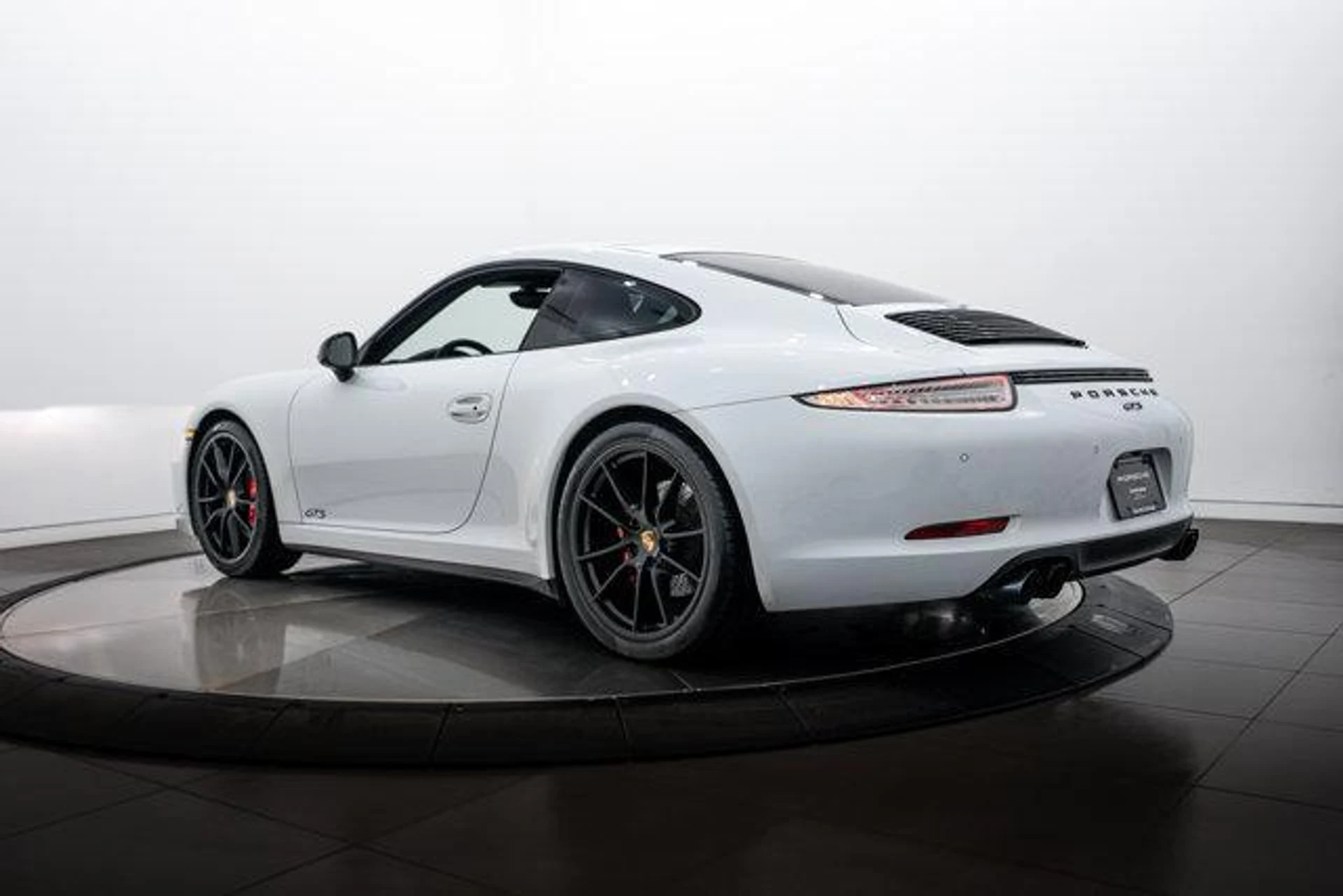 mph002_445103151_YO_0_Ldbiu2p_Ux_Zvc9_J7lv_B_Nldk_6dbb00c17c