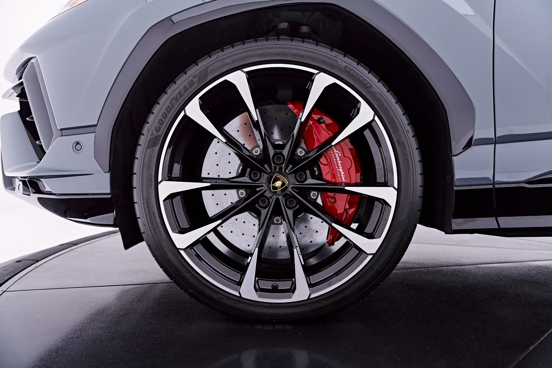 mph002_449794686_Used_2023_Lamborghini_Urus_S_1783036872_4747216822