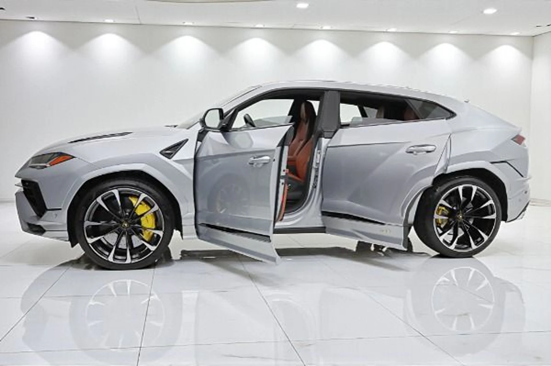 mph002_455857283_Used_2024_Lamborghini_Urus_SLEASE_OPTIONS_AVAILABLE_84668954fd