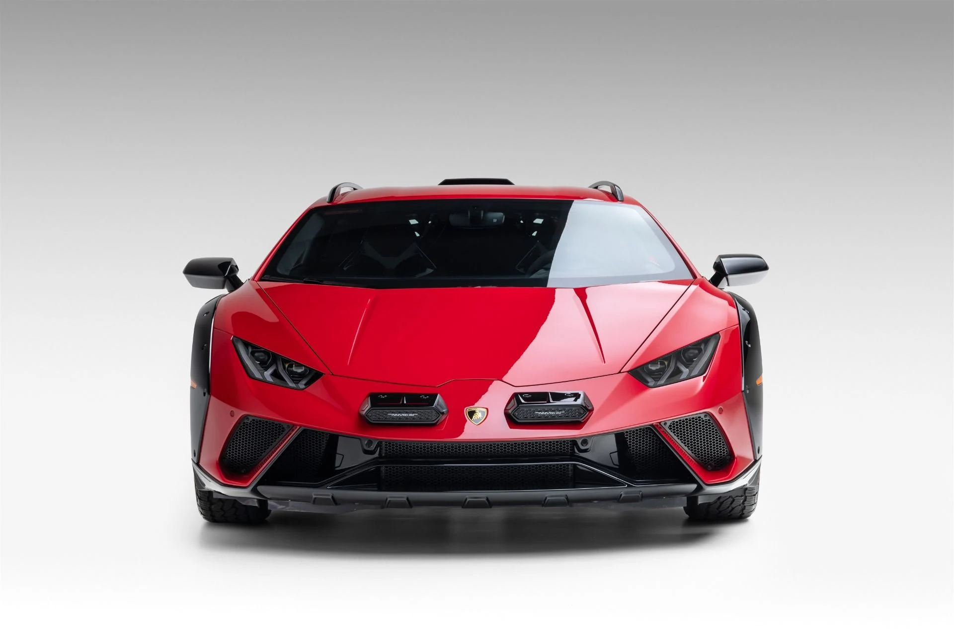 mph002_466207337_Used_2024_Lamborghini_Huracan_Sterrato_1765391926_49a7d86230