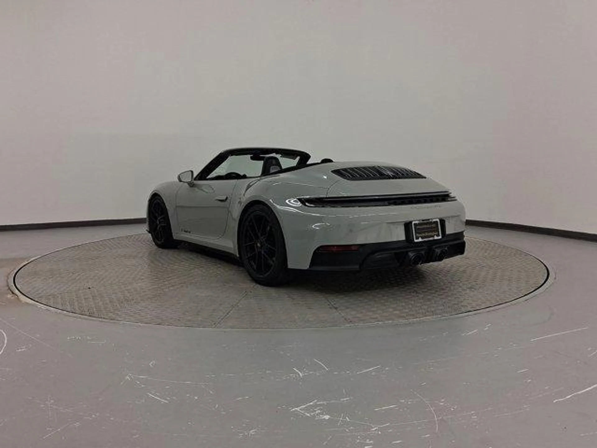 mph002_48961160_UF_Hp3_U1k421o_U5_Yk_Idn_U961_Q_Pt_I_8219e2b323