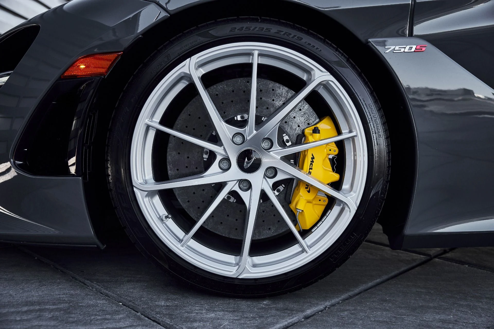 mph002_500243797_Used_2026_Mc_Laren_750_S_1775868032_ee09a47e20