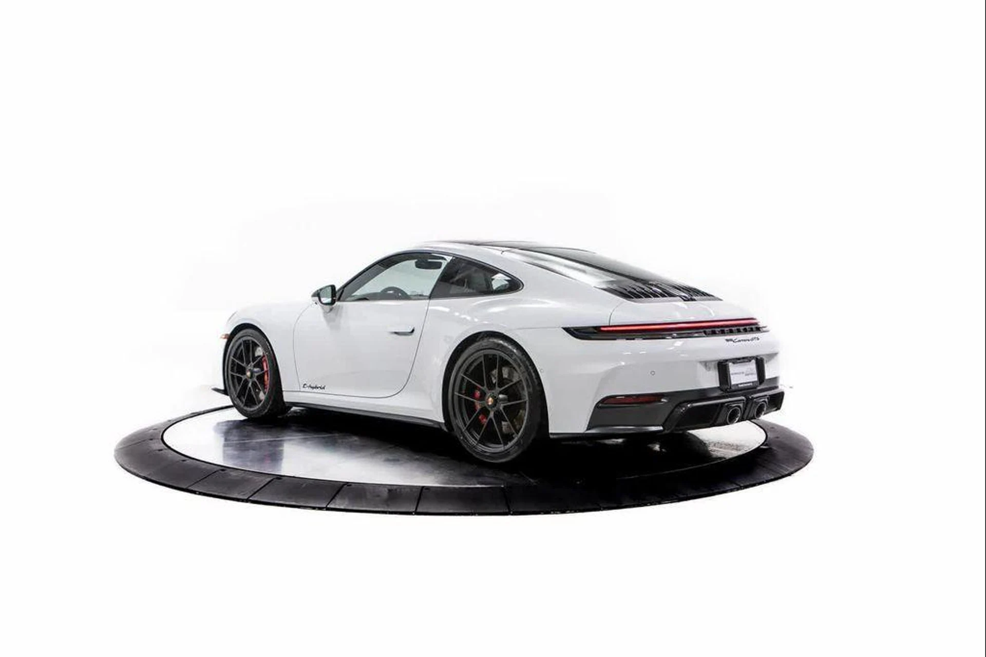 mph002_504169911_vbjwh_W0_Pzl_PTB_q0q_J_Pe_R_Nyx80k_3b113bc51d