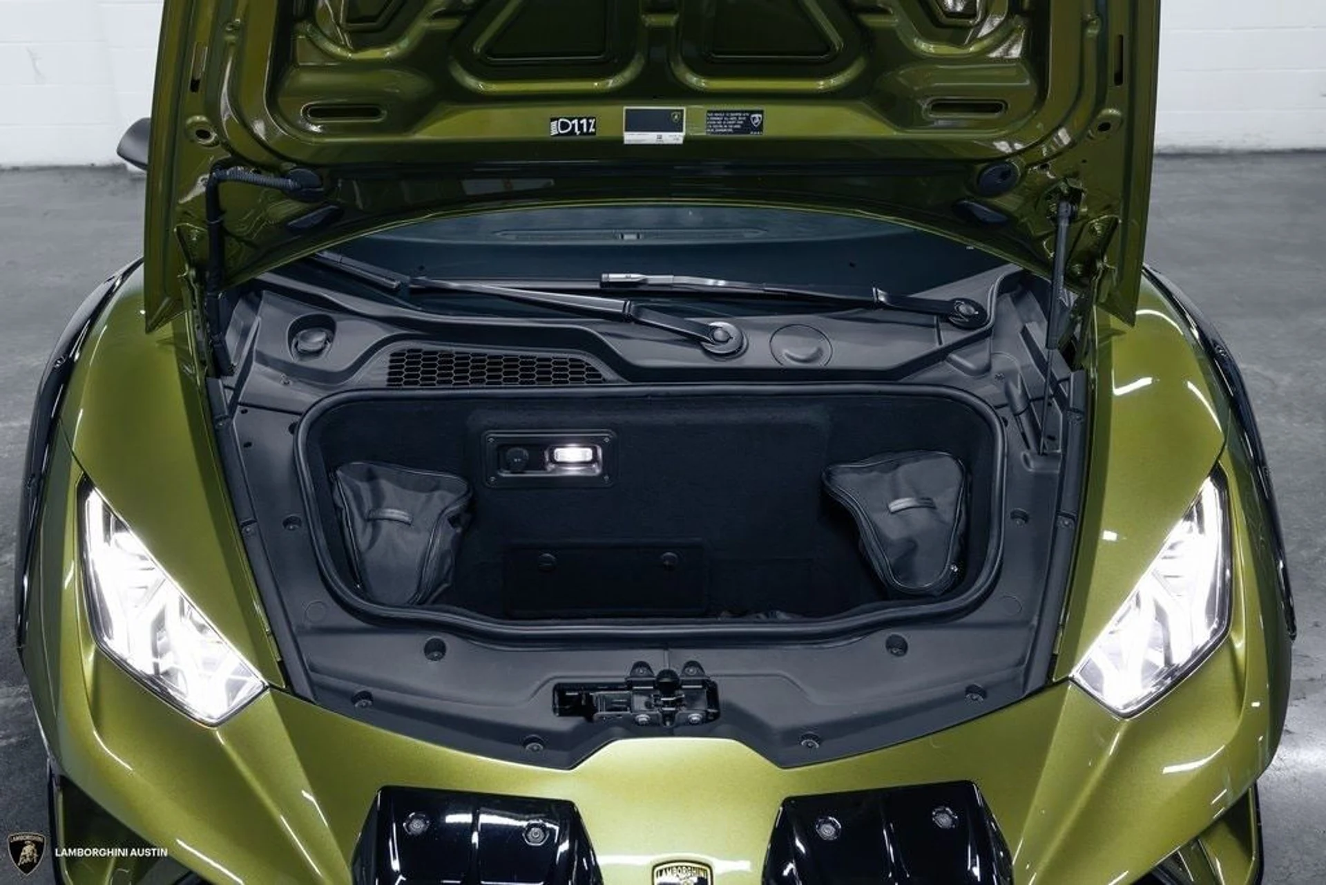 mph002_504471178_e049462445630bab144599f72e3ffb1fx_5b947e0cb9