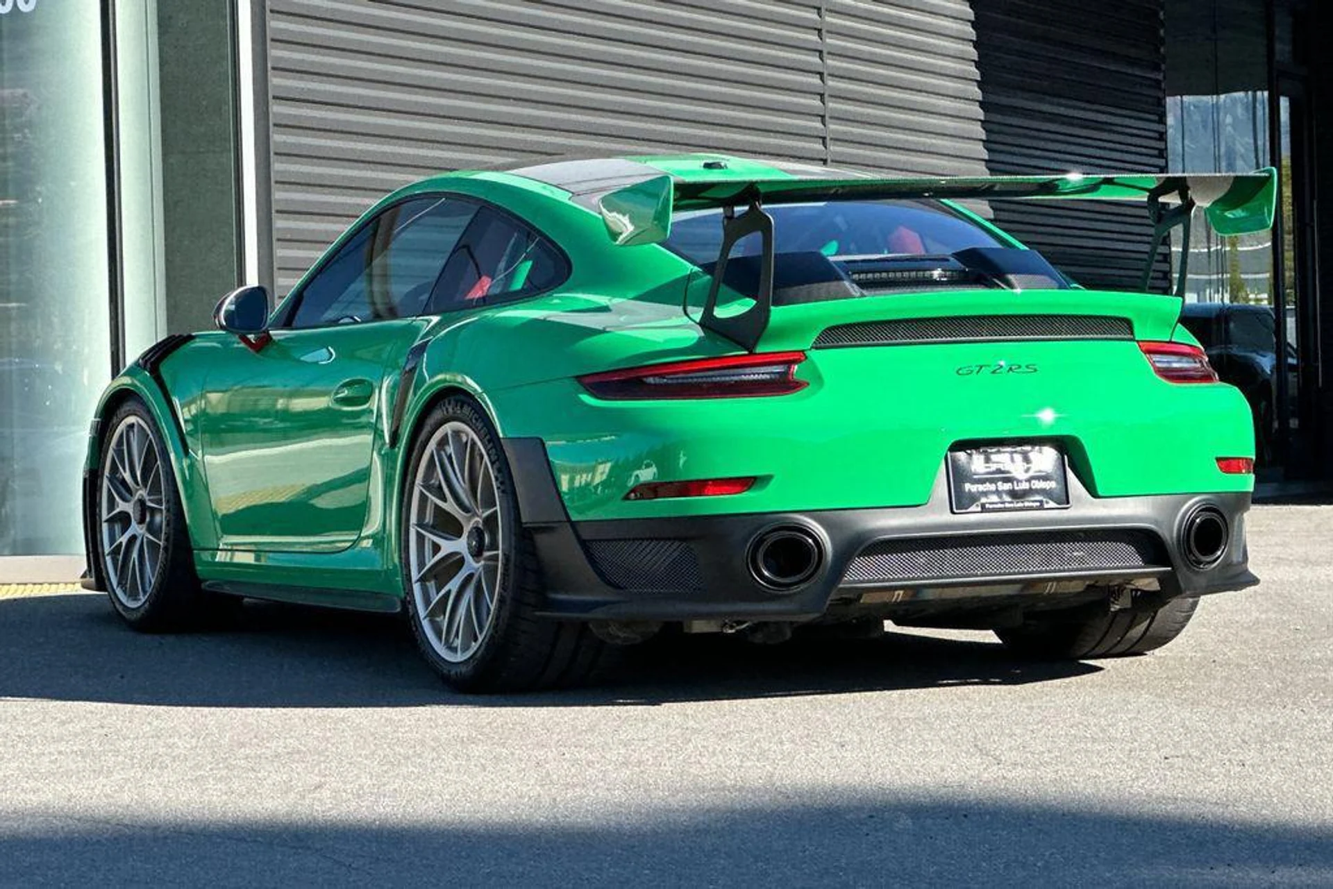 mph002_507732592_Pa_XQOT_Yu8i_Q_Nduwf_Phzeq5e_ZE_8da8572aee