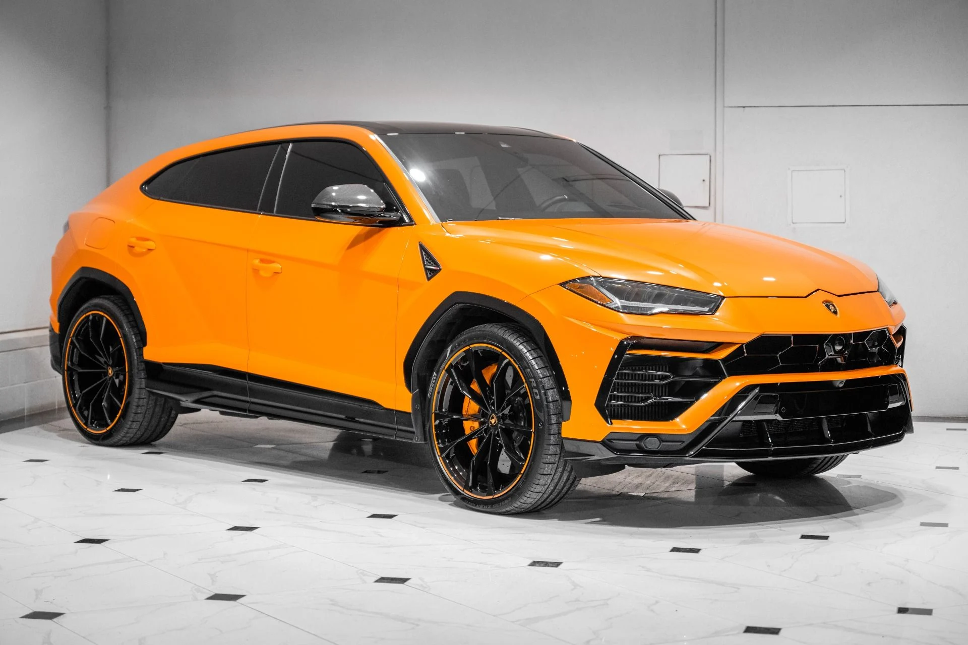 mph002_521044902_Used_2022_Lamborghini_Urus_Pearl_Capsule_1773410025_10843e9580