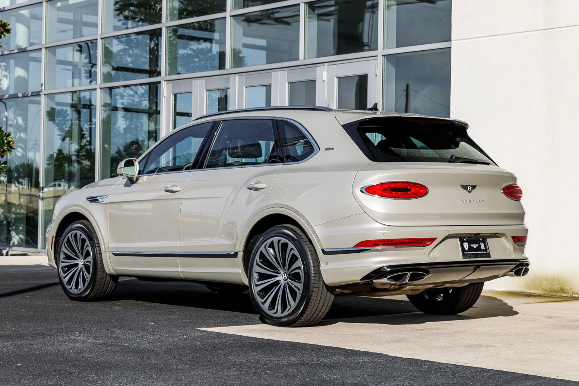 mph002_52478714_94dfb1429460318eafb2b65edaaf0dbcx_2530c30618