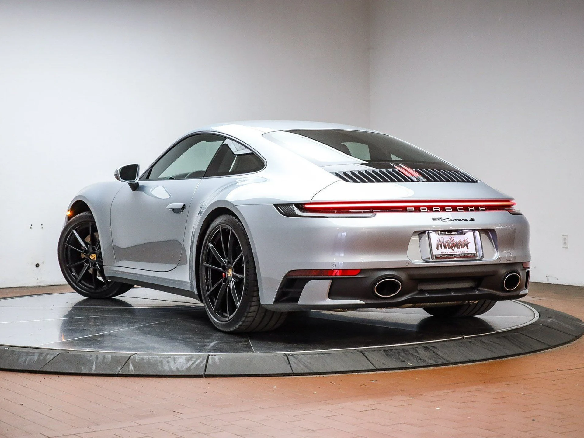 mph002_542086346_3ac8b390163a8982d820439195fd3cd5x_b20eea8b99