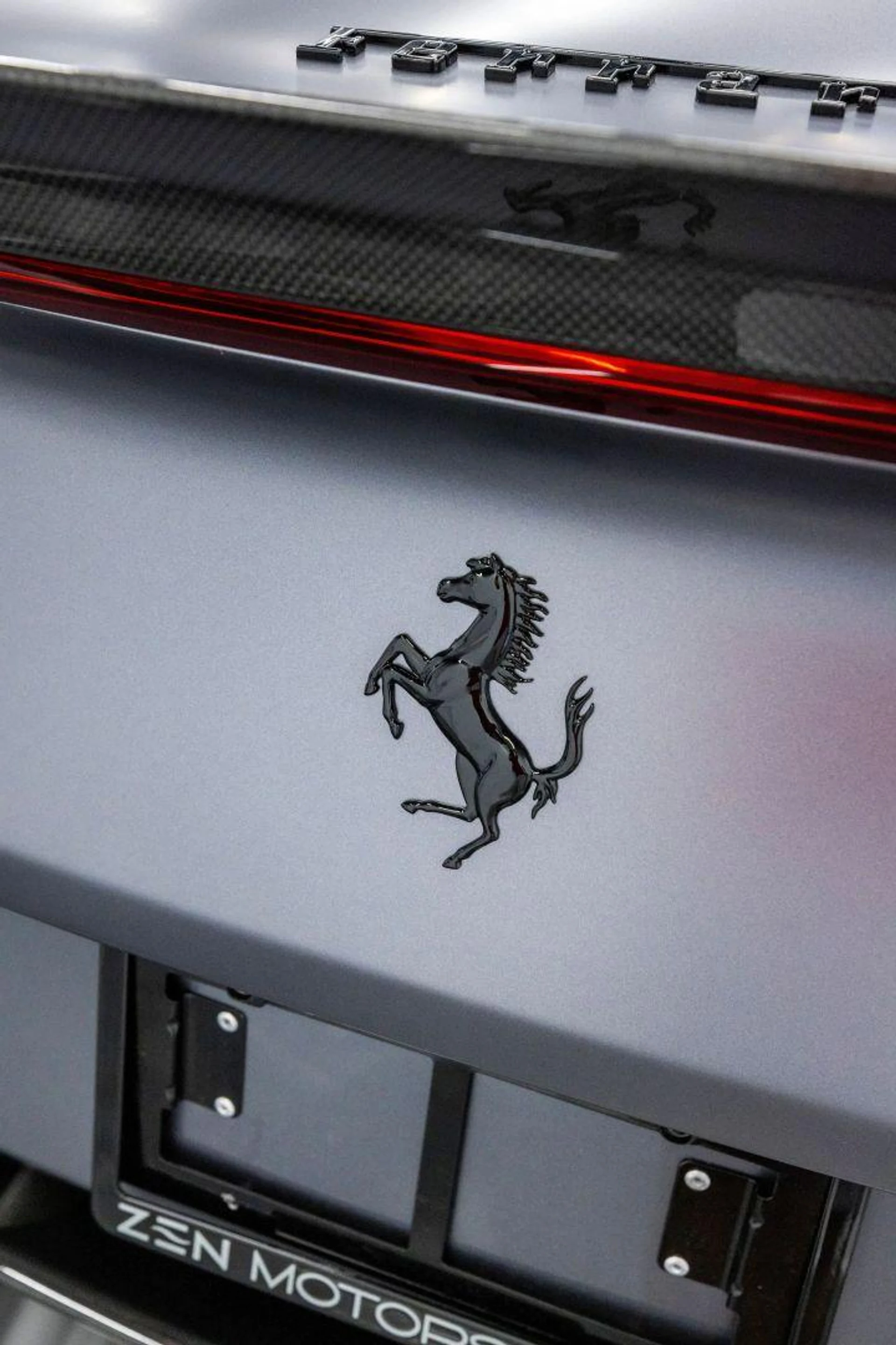 mph002_54300405_Used_2023_Ferrari_812_GTS_Convertible_2_D_1792452556_493934d6d8