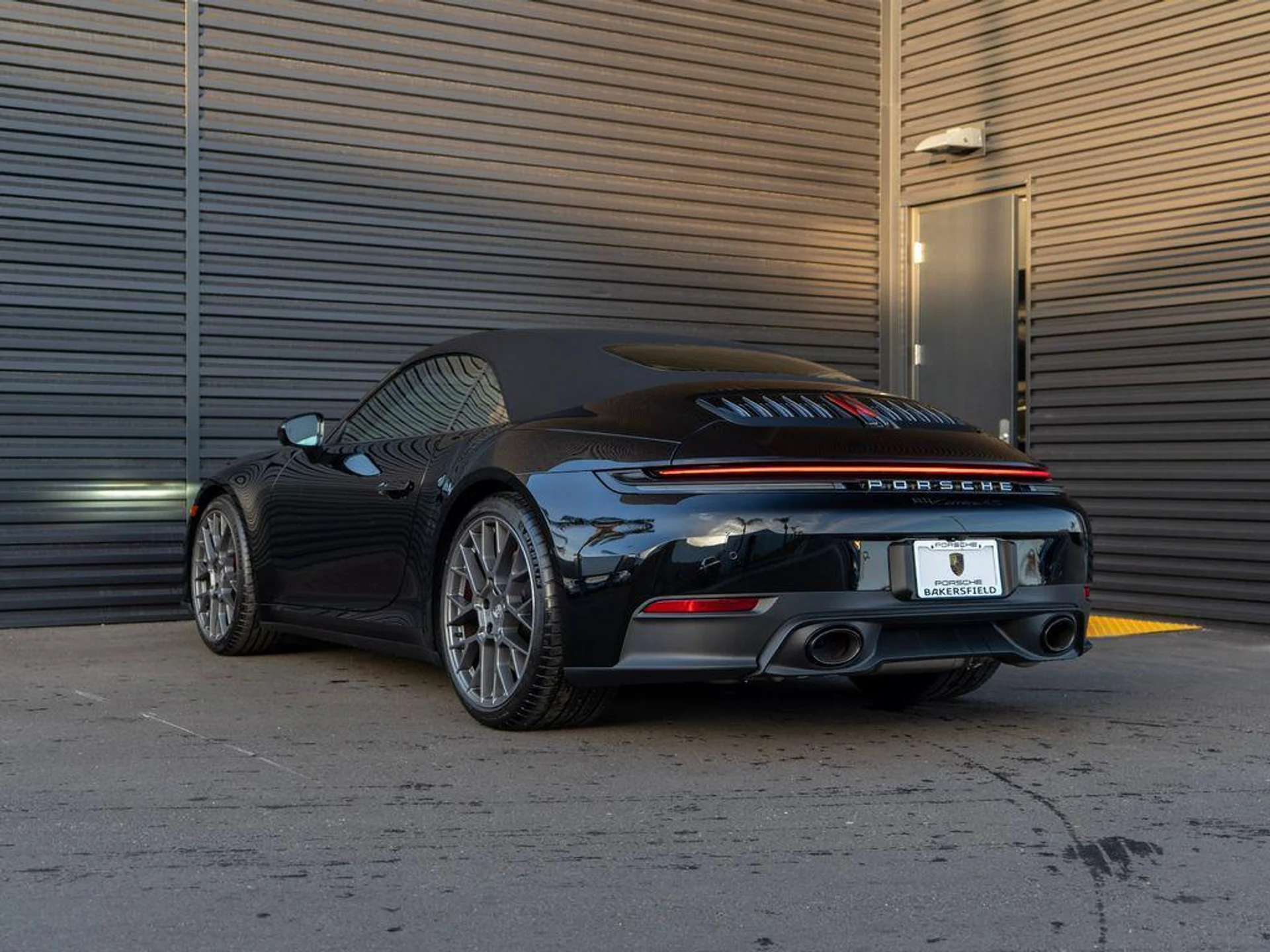 mph002_546001178_poo_D_Fp1_Av_JY_0yimof_XU_8_V84_Ua5_I_0f637b3498