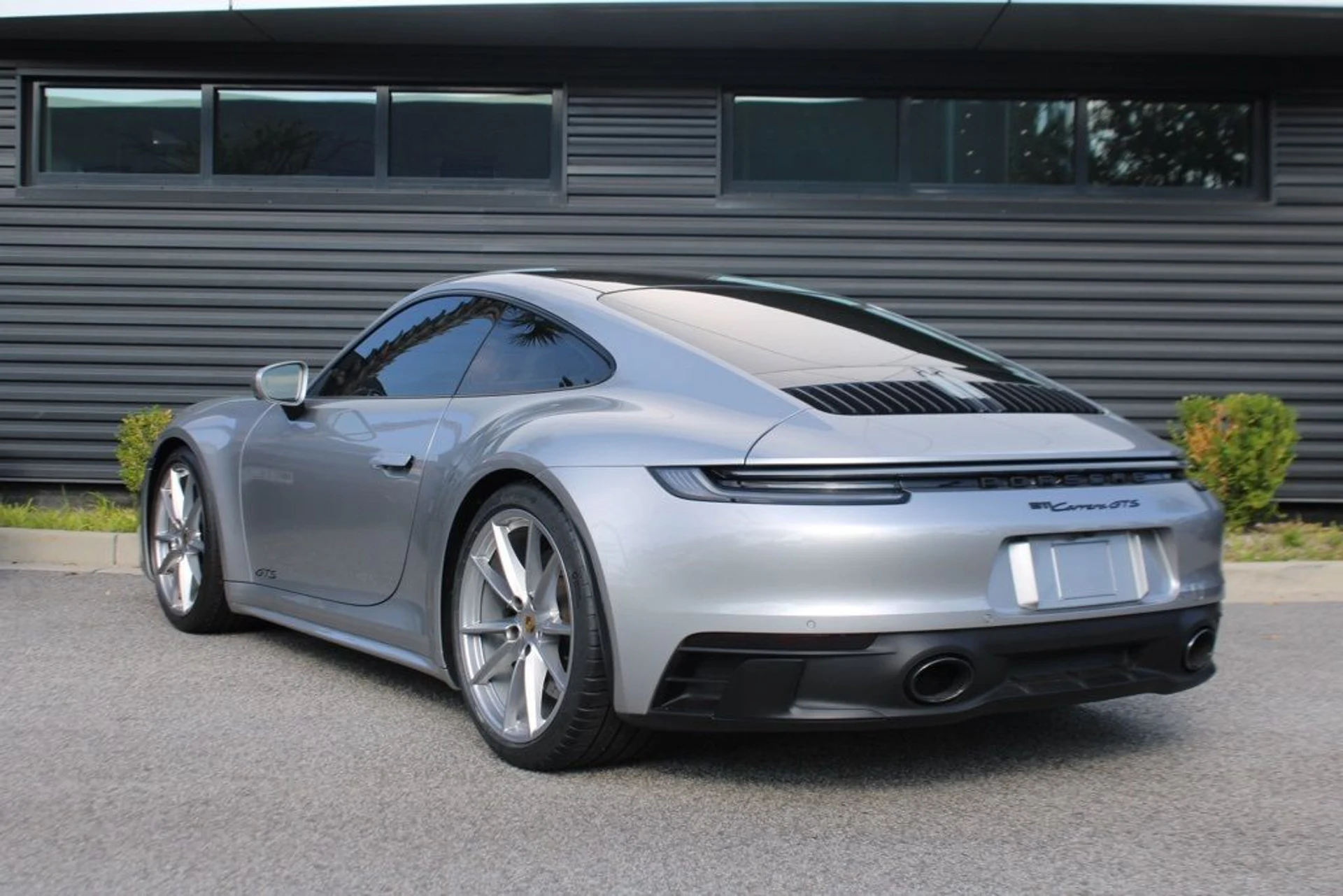 mph002_556427047_9e6902385dbebff8a6ae5f79cd5c3ba6_e06f860ca7