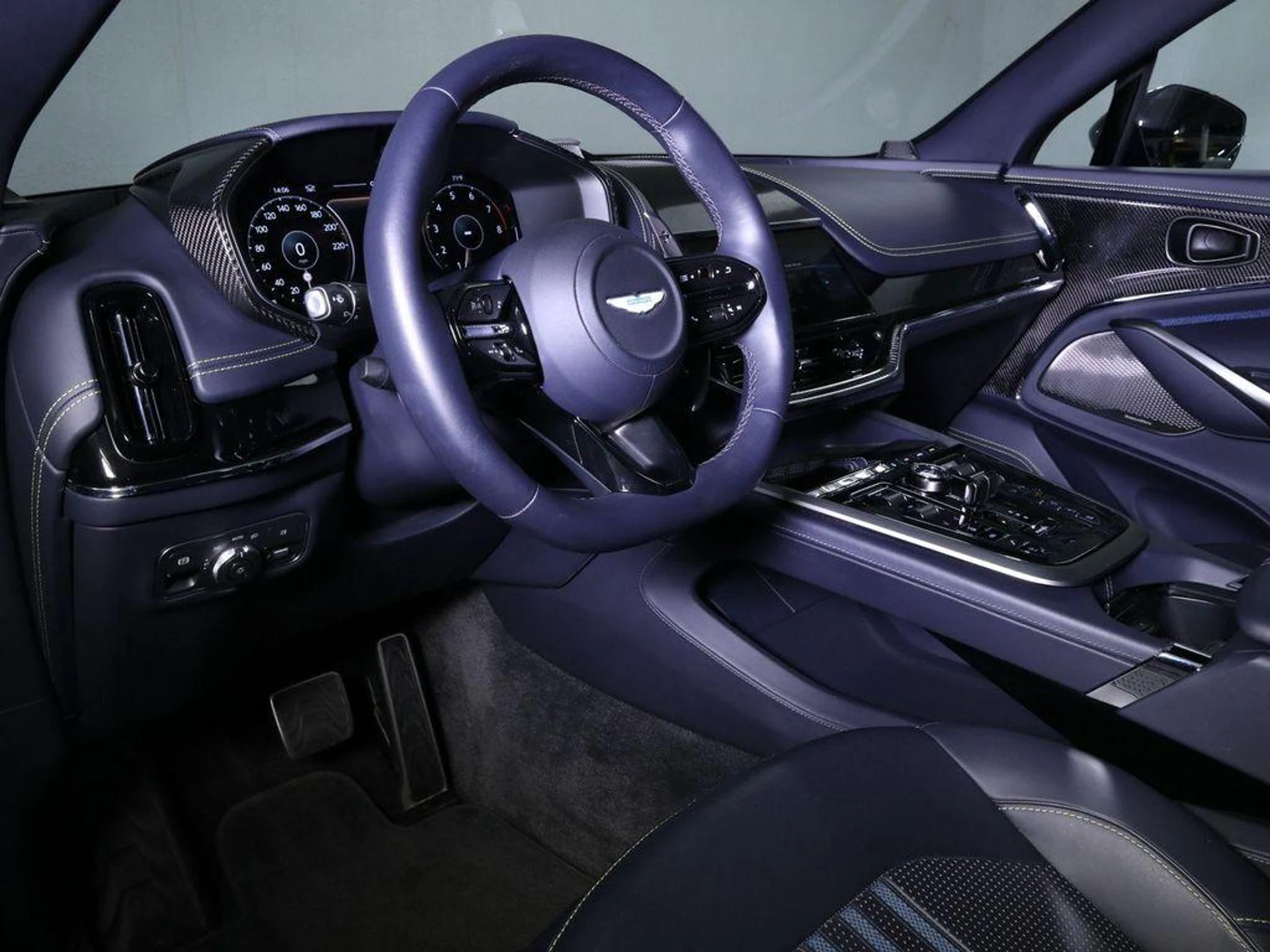 mph002_575635880_mxh65_Qfi_Ic_C7j_T5l_Ma_LN_7o3w_Bm_Y_fefb2e3d7e