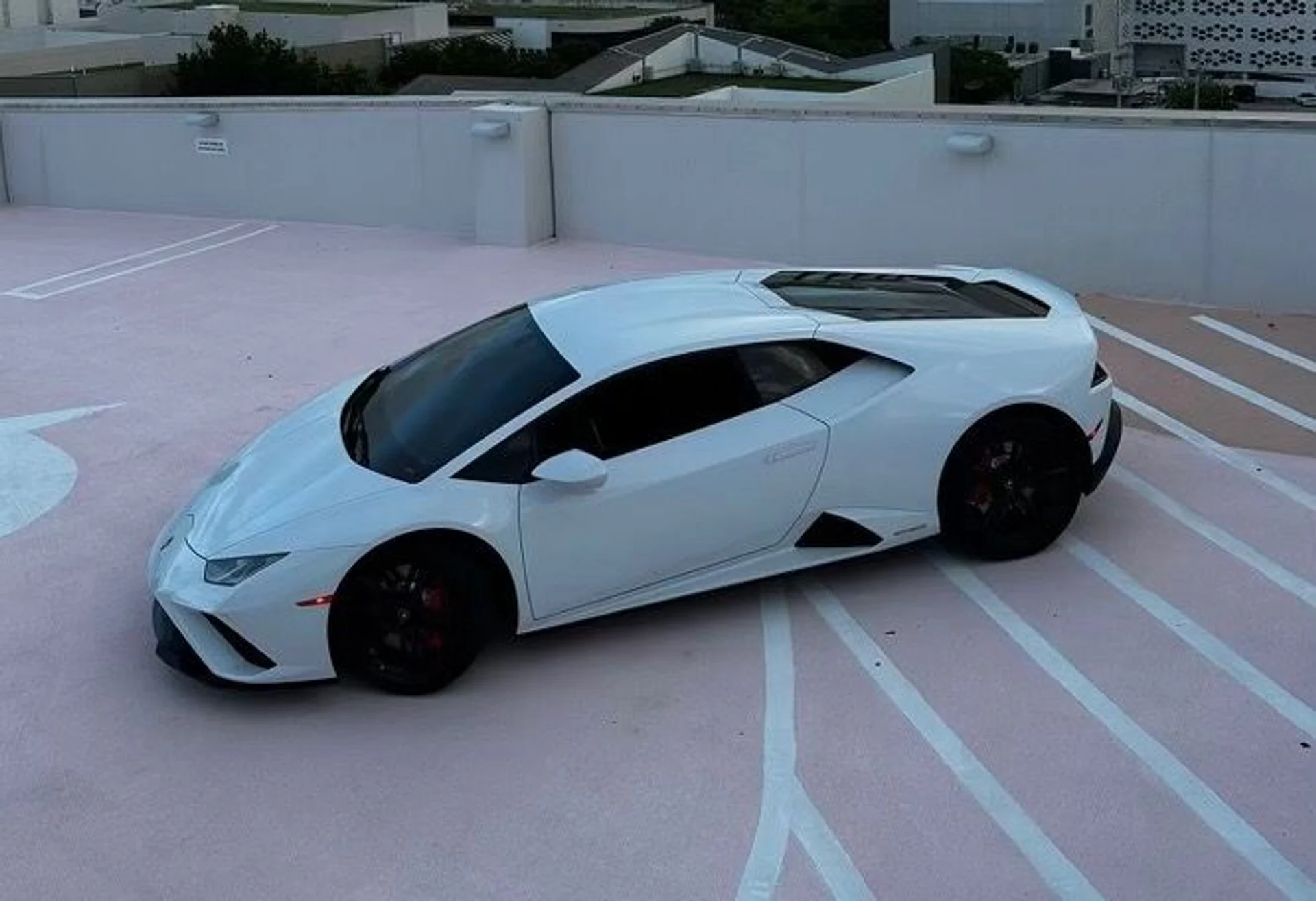 mph002_576865114_Used_2020_Lamborghini_Huracan_EVO_1752081642_6ad68d1088
