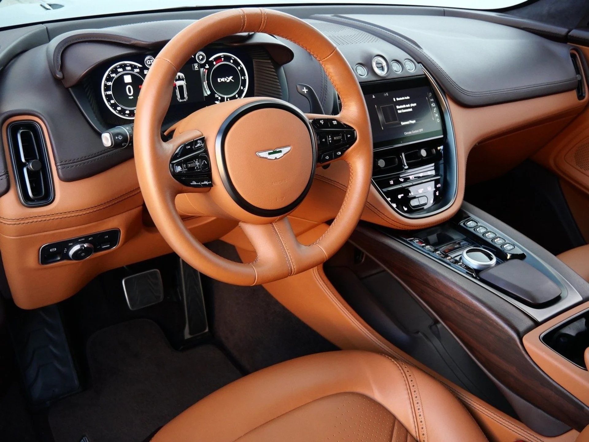 mph002_585207370_c4b0fbc75cc76e48111bc85e8f1ea6cdx_64c65a33a2