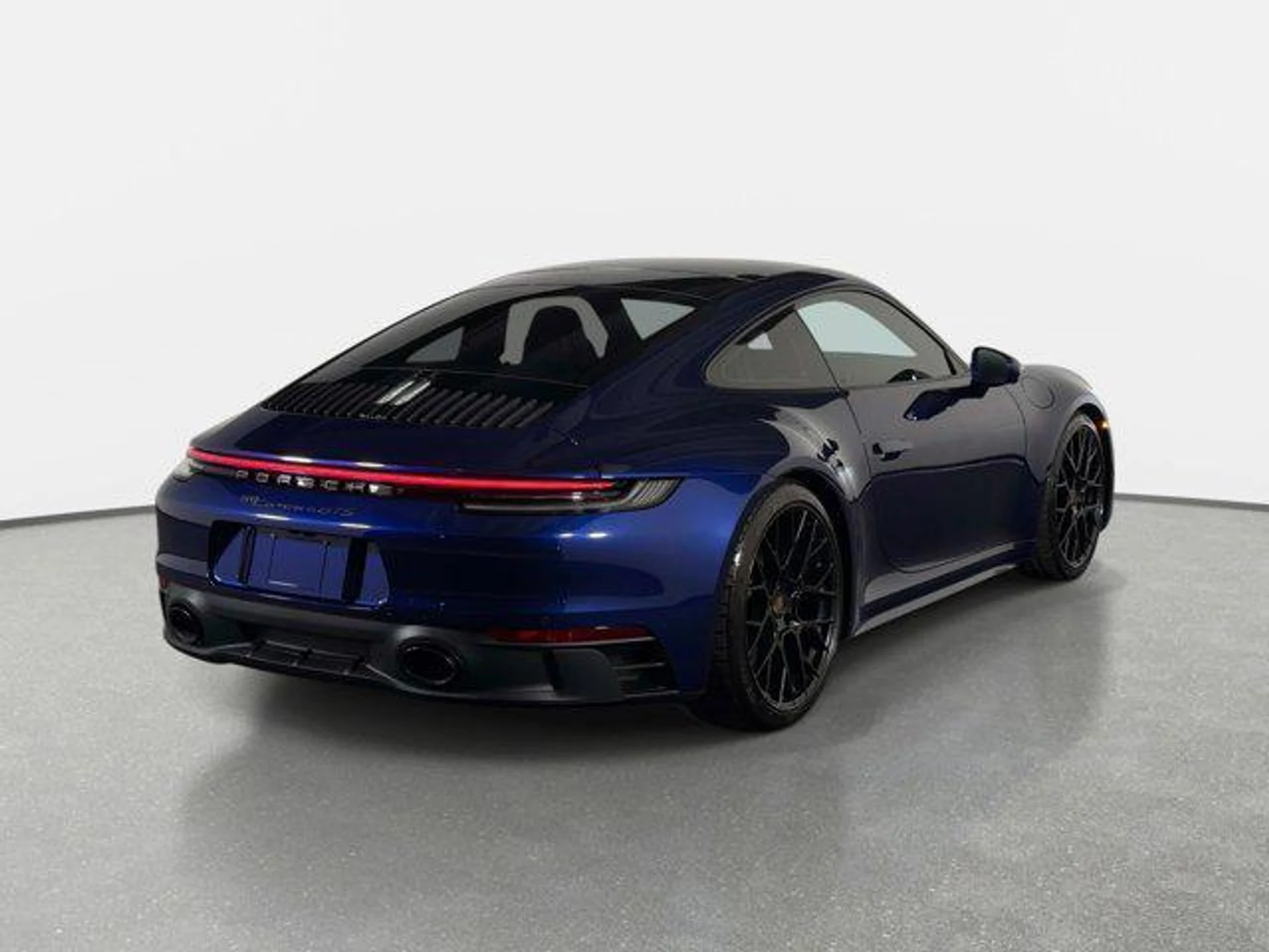 mph002_589902420_Cg_D_Ql52p225u_UZ_3_B_vny_Y_Ph6_Ga_Y_ca8987cffe