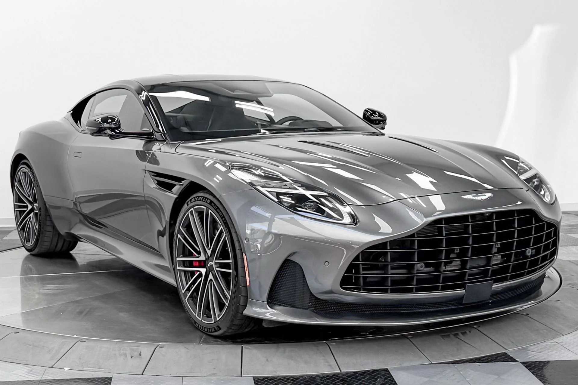 mph002_593108753_Used_2024_Aston_Martin_DB_12_V8_Inspire_Sport_Interior_671_Horsepower_Low_M_Iles_1784830647_14c4936c1b