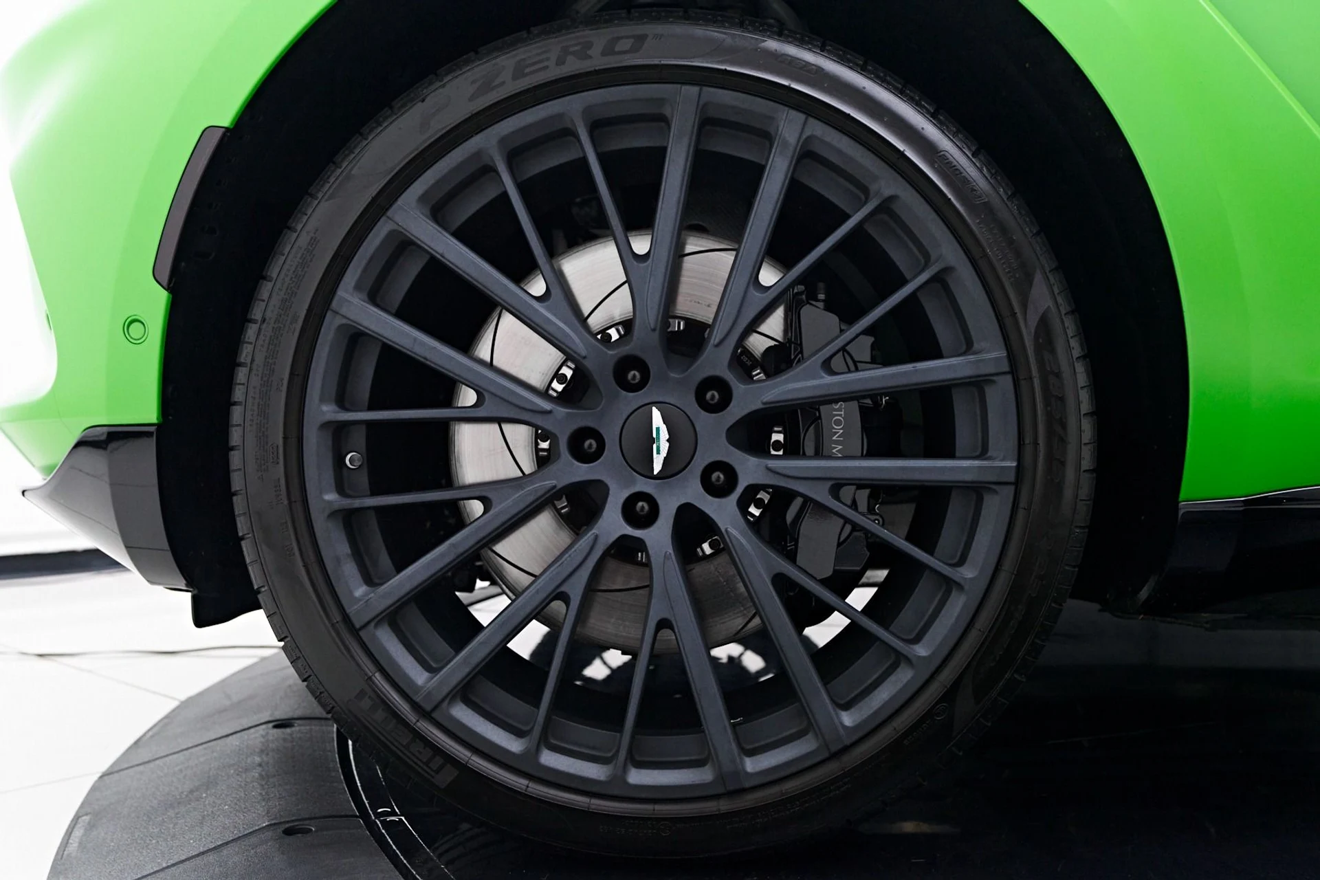 mph002_597062251_Used_2022_Aston_Martin_DBX_Base_1746129451_2f0f441e0d