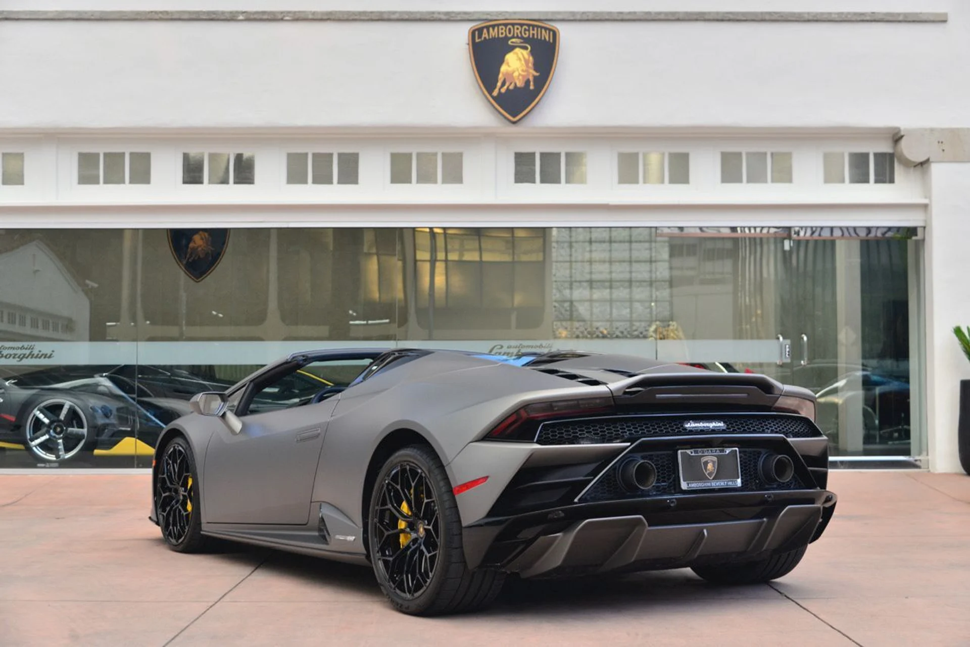 mph002_598596746_779c343a2d0c48e8d8fc5ec948738245x_7c69d763c2