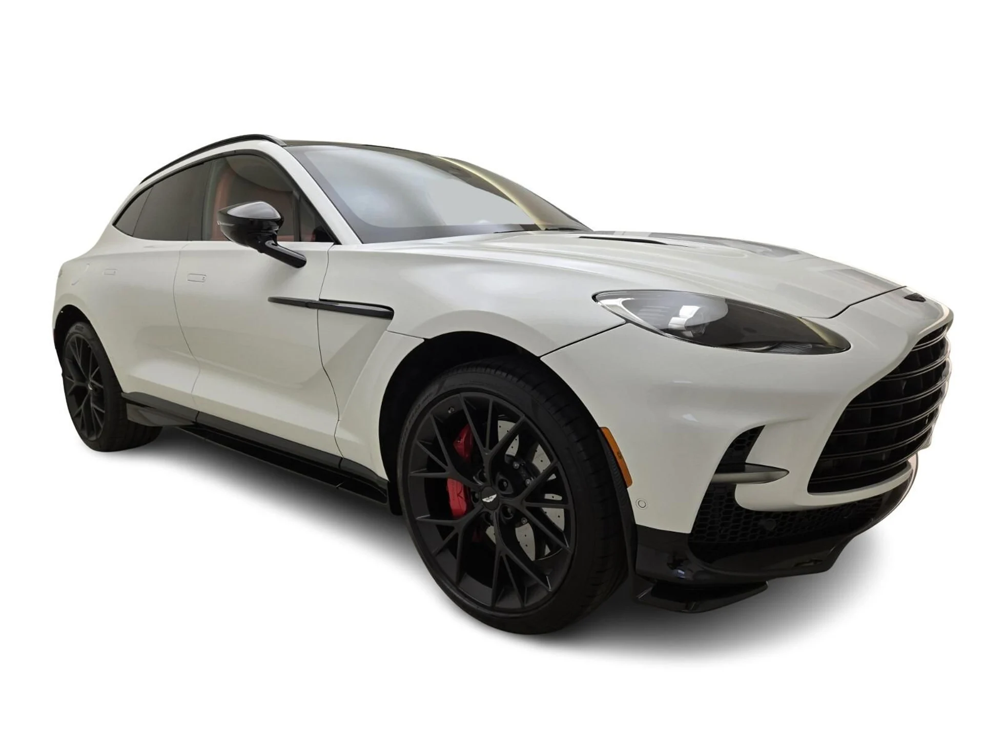 mph002_599627620_Used_2025_Aston_Martin_DBX_707_1762583615_4173a939eb