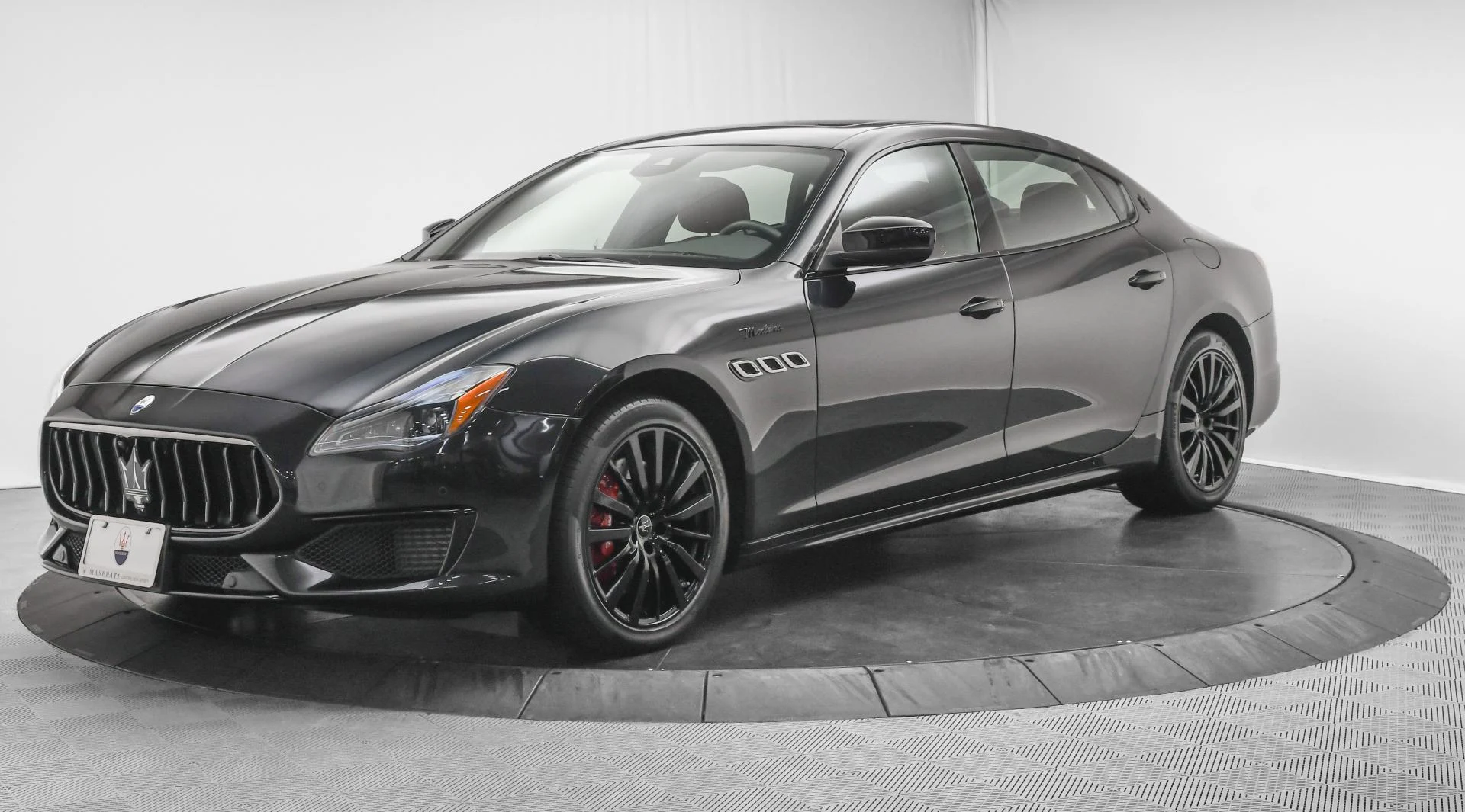 mph002_604560774_Used_2022_Maserati_Quattroporte_Modena_Q4_1755245058_766b495aa2