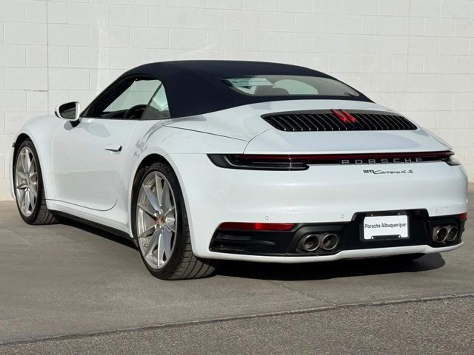 mph002_604808480_b92ec8fb3b6321a59c7b0a187cb2a592_07ef985328