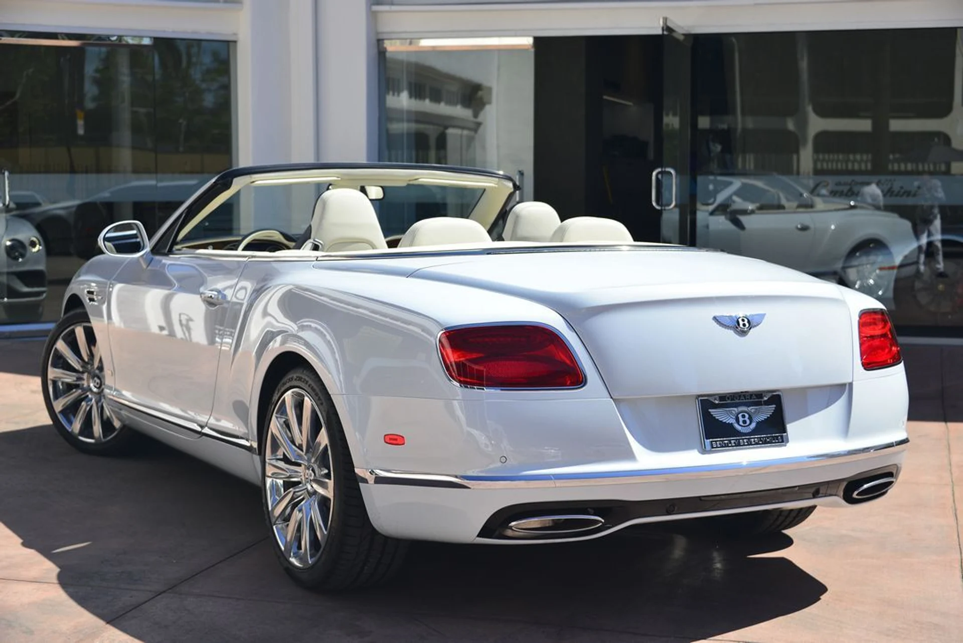 mph002_619843519_bc14cba2413e25e2faec73a3eb07c2f6x_4ead6e841f