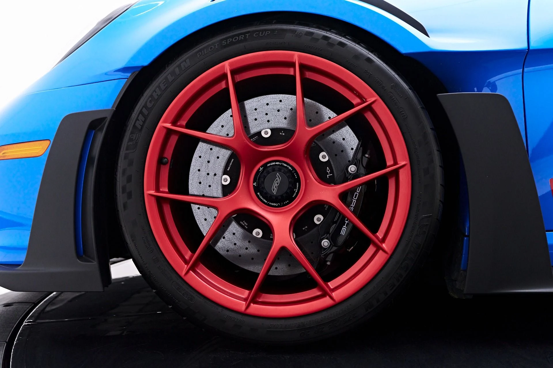 mph002_621773759_Used_2024_Porsche_911_GT_3_RS_1754618624_fc609dbcac