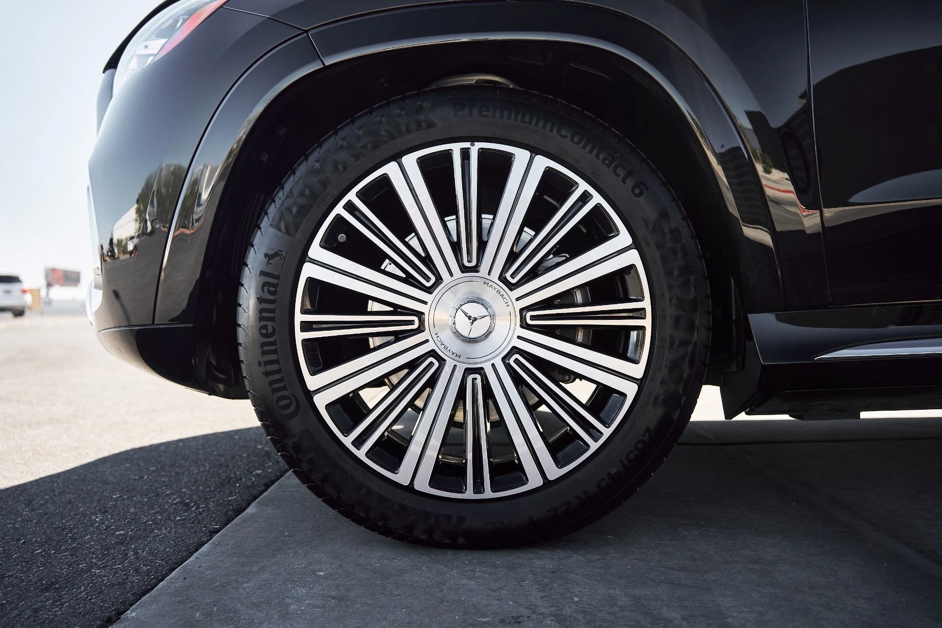 mph002_631060720_Used_2024_Mercedes_Benz_GLS_Maybach_GLS_600_1762306261_8ce7f340e3