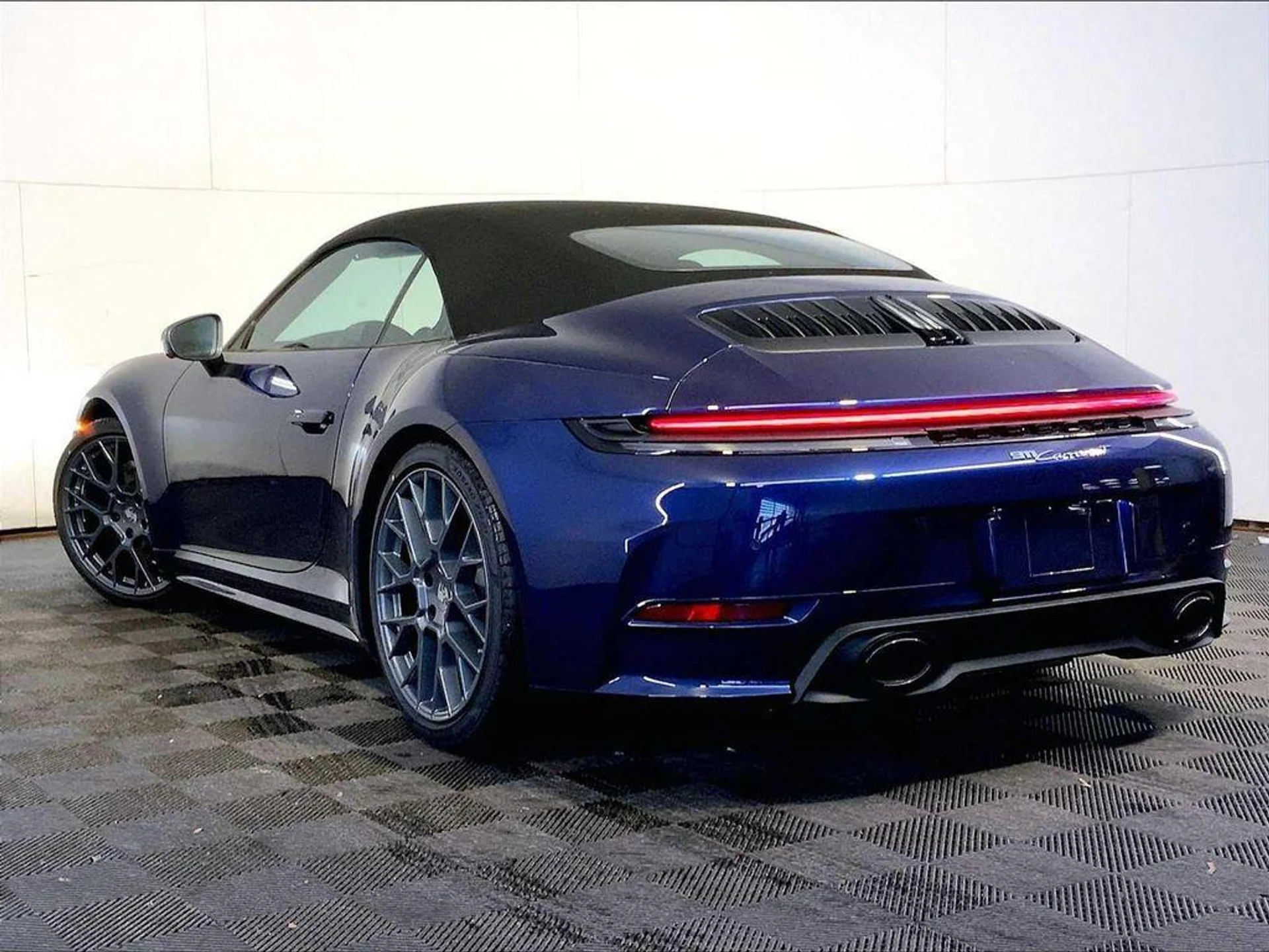 mph002_632493869_We4_R925_eot_Z_Tuke_Cr_FSBME_Xp_I0_4fc3bbfce8