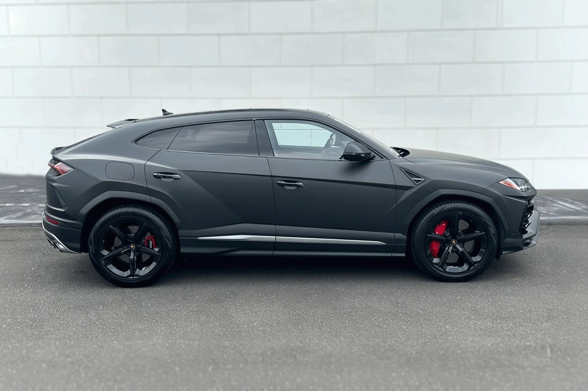 mph002_632736995_Used_2019_Lamborghini_Urus_1760609107_6dbae373c8