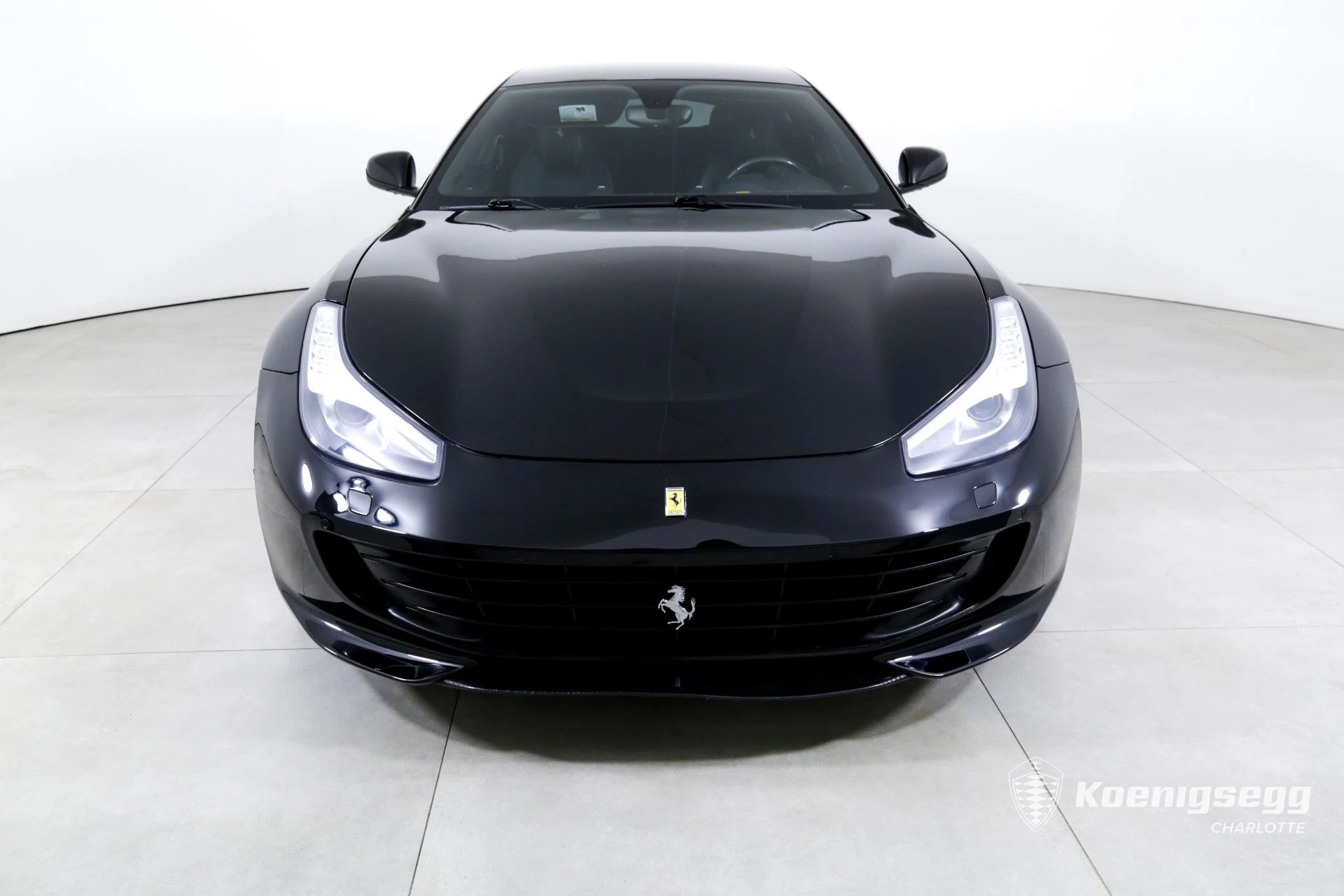 mph002_649647642_Used_2018_Ferrari_GTC_4_Lusso_T_1761056043_48f58b8314