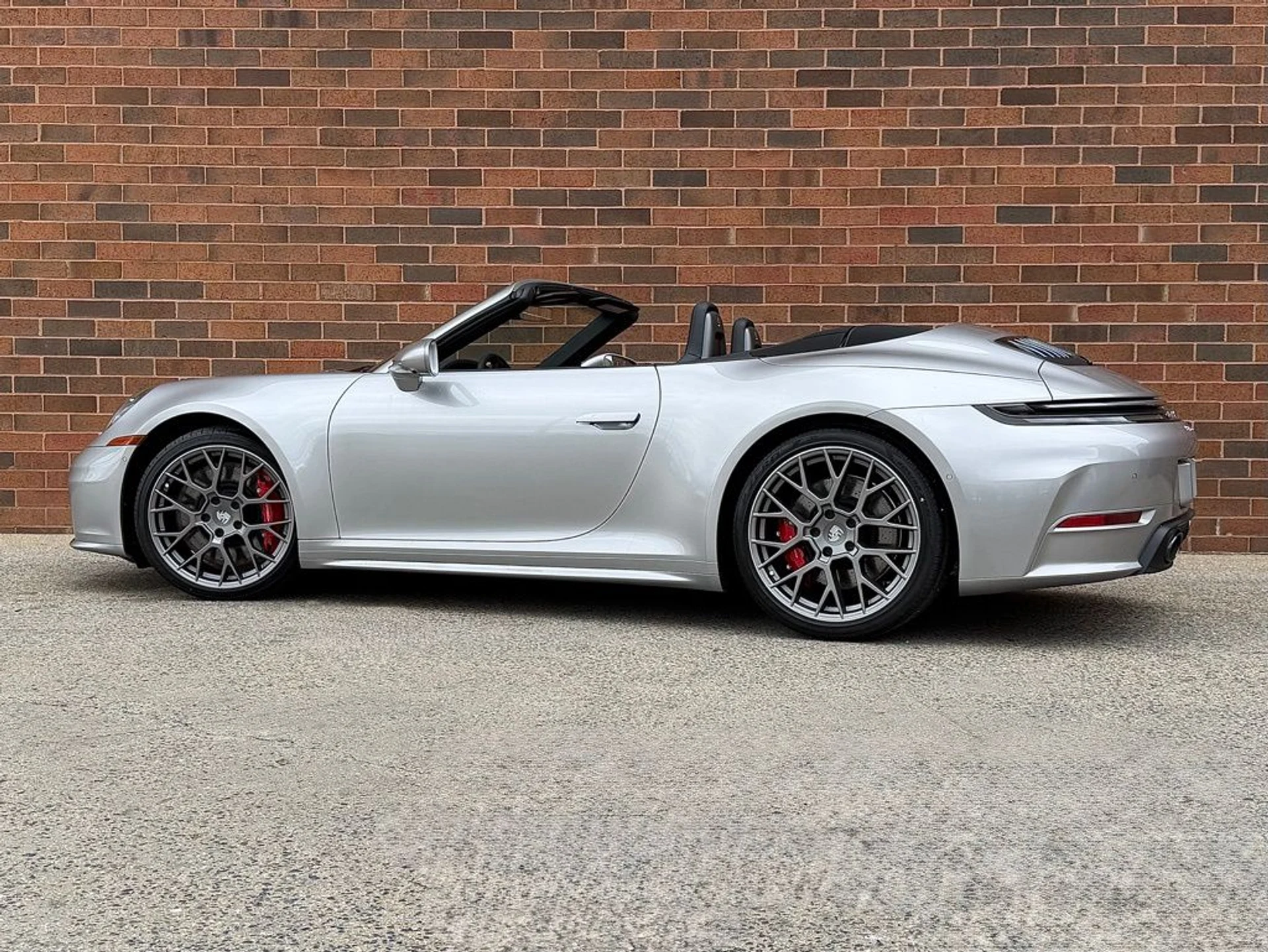 mph002_653551900_0748c4d7eb69d008656bbc118a398da9x_8c95bc73dc