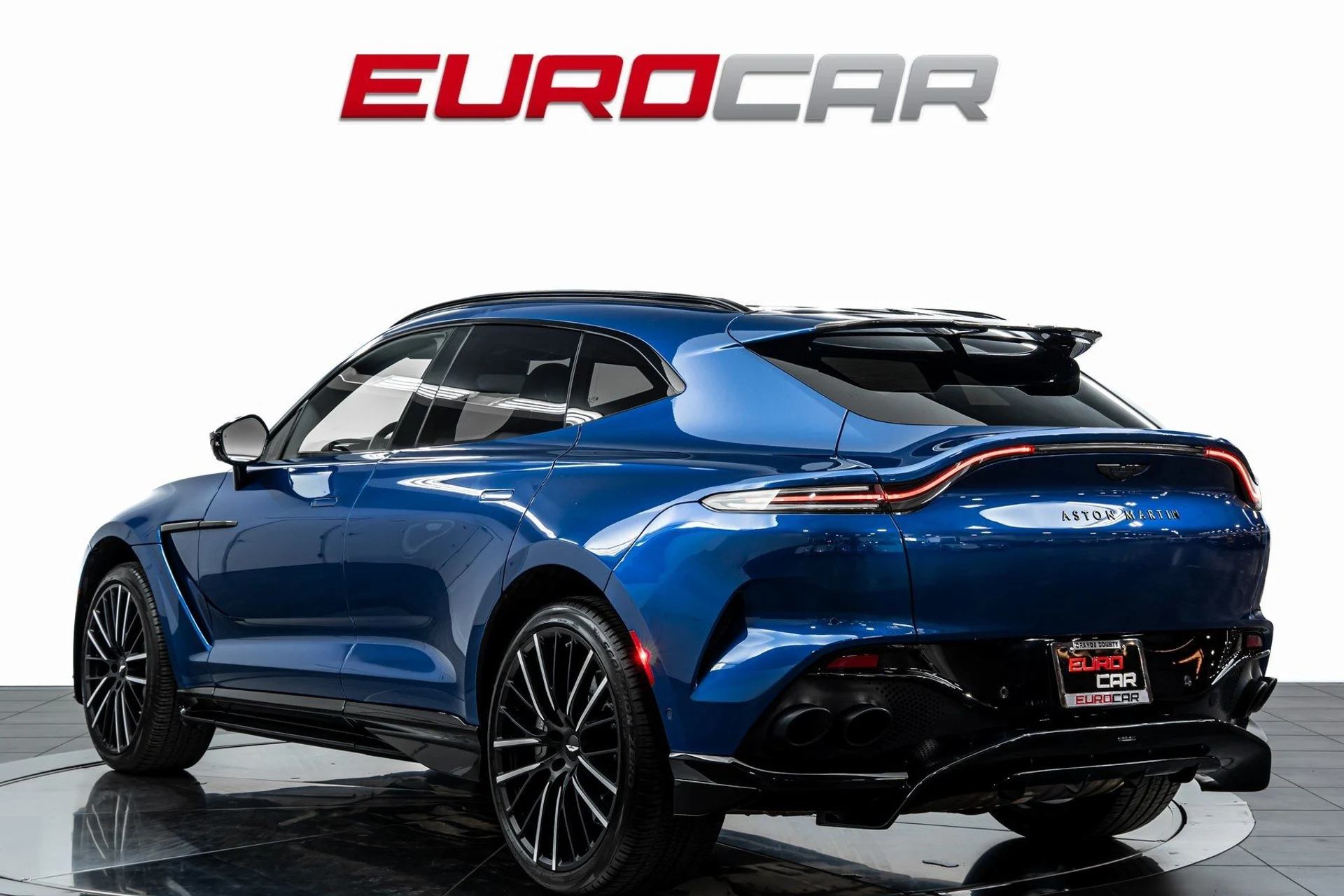 mph002_657508269_image_3_551d603494