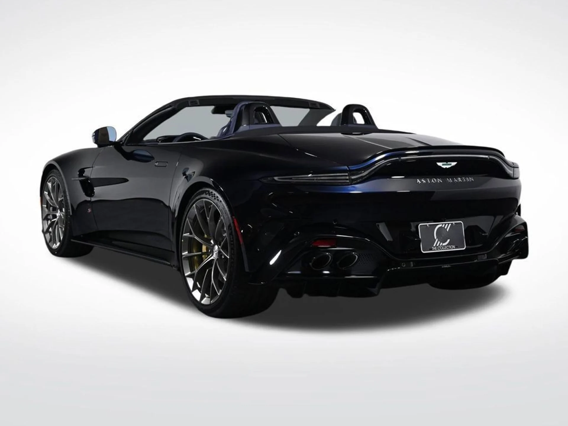 mph002_660612433_new_2026_aston_martin_vantage_sroadster_11350_23021666_3_1024_69e301f712